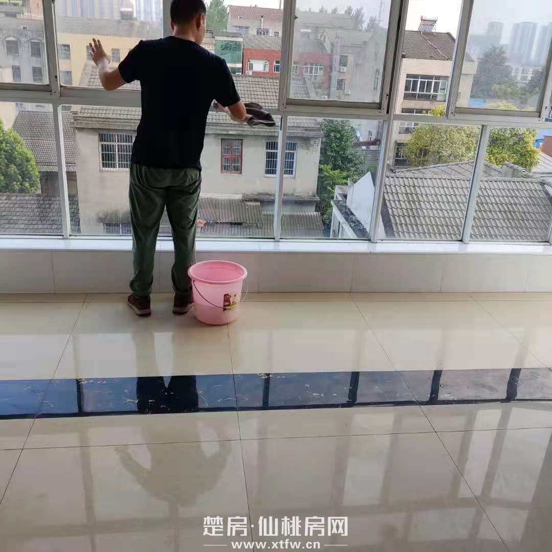 房屋出租（丝宝中学附近）
