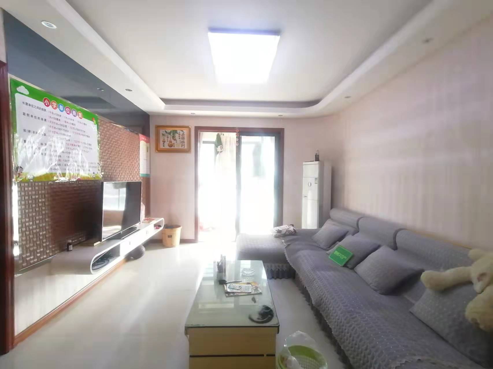 御台公馆 精装修 小三房 证满2年 家具家电留下 采光超好 价格可谈