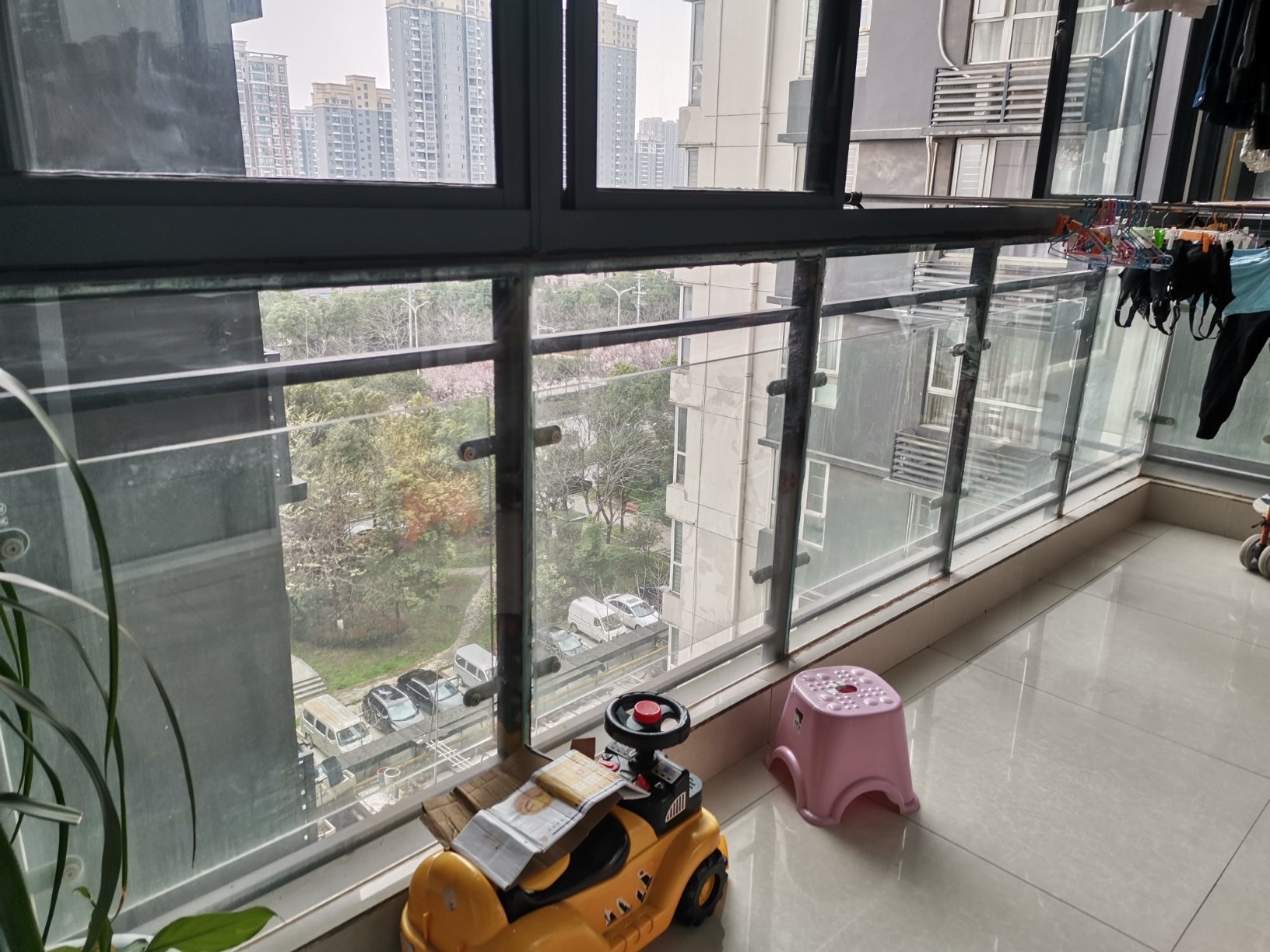 福星城电梯边户拎包入住满二证在手 过户