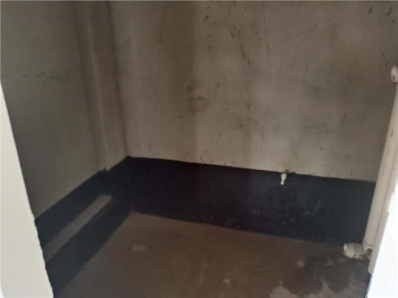 急售！城南福星城毛坯三房出售，电梯好楼层，看房方便！