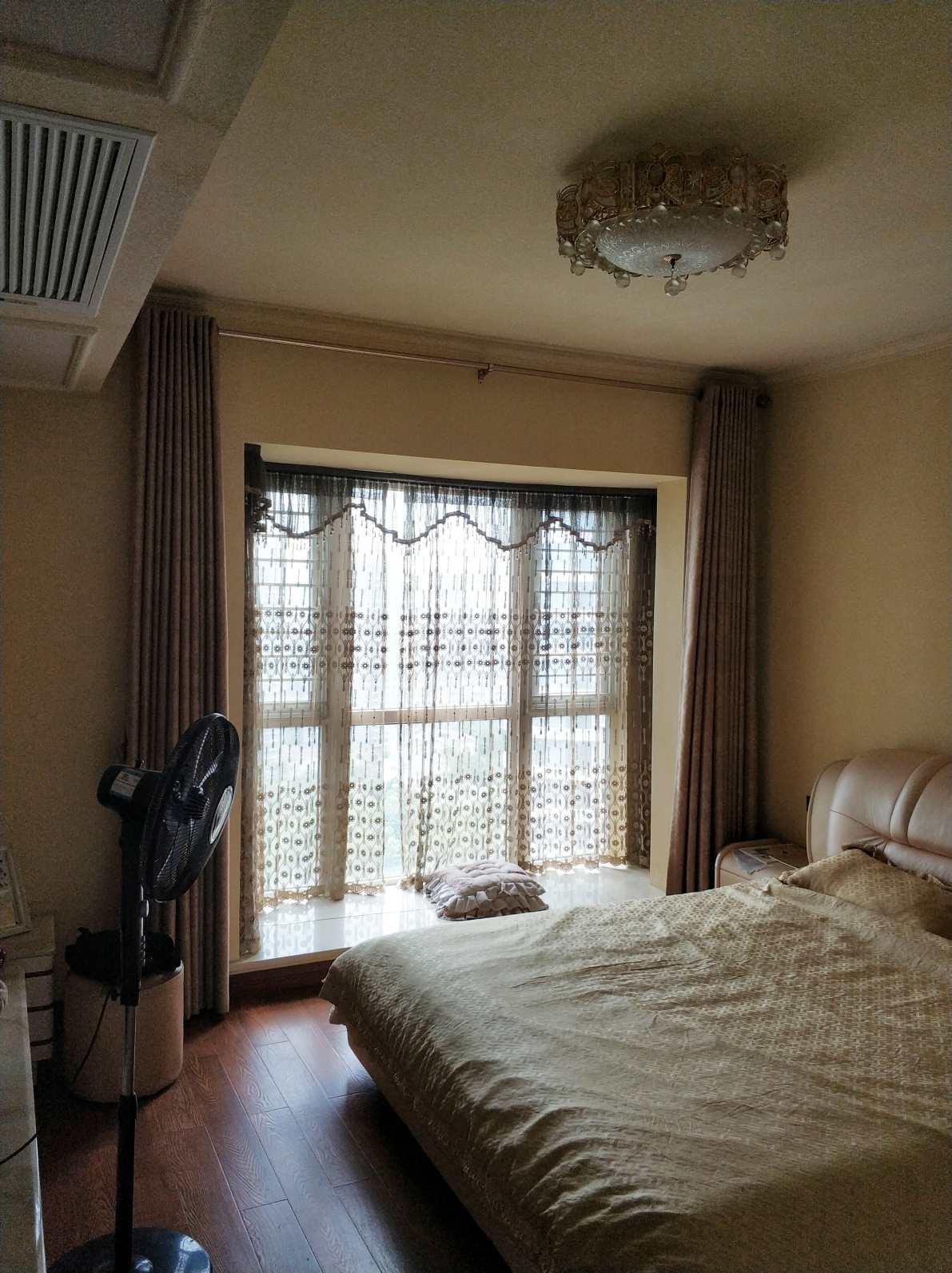 福星城边户 楼层装修漂亮大开间带花园