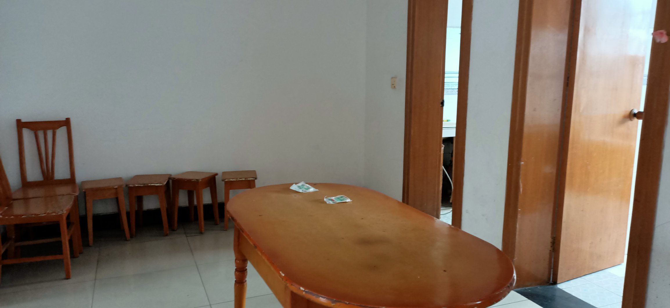 春江花园110平三室两厅两卫采光通风好小区环境好院子好停车