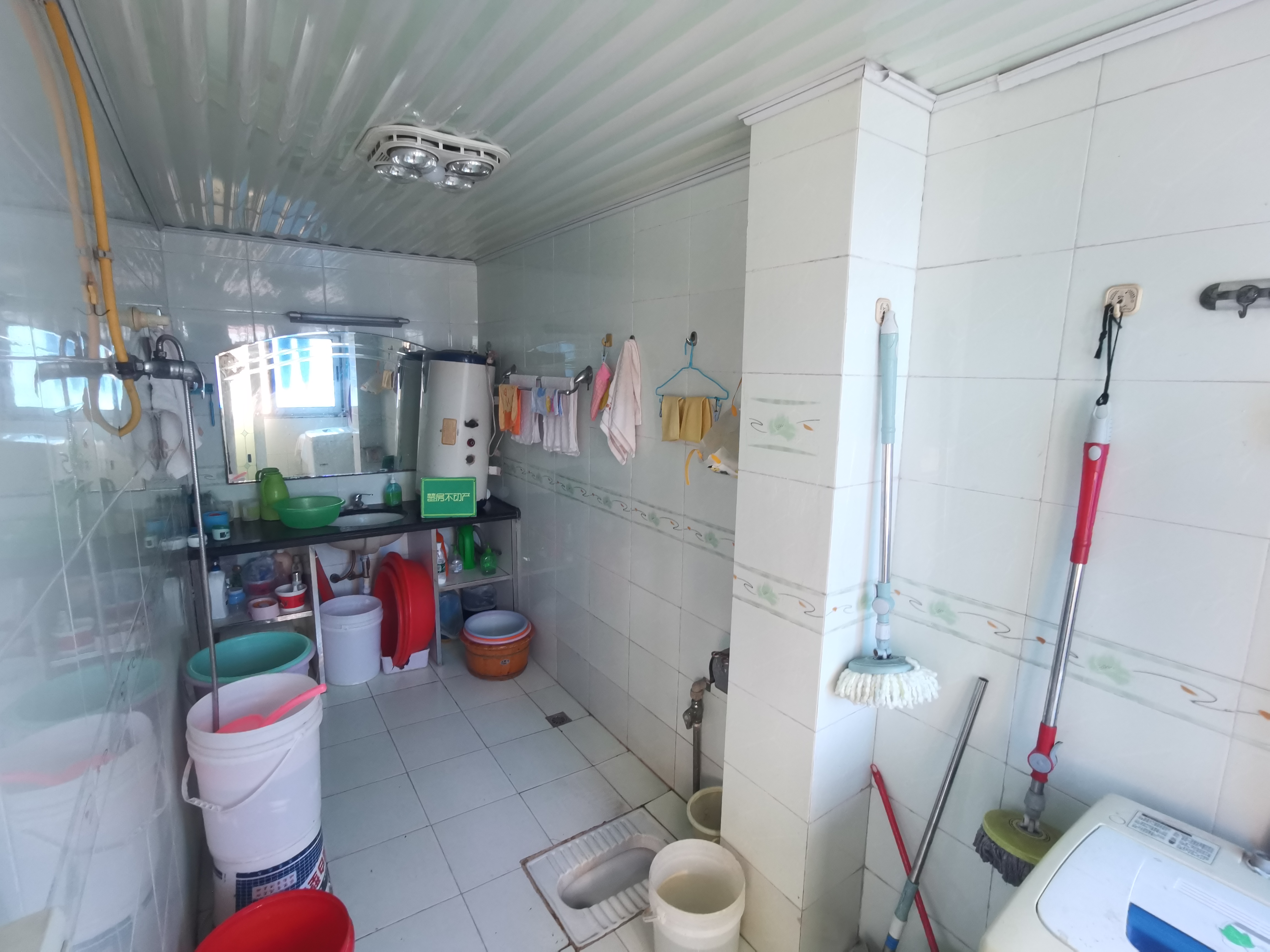 商城附近一招宿舍赠送面积多看房方便