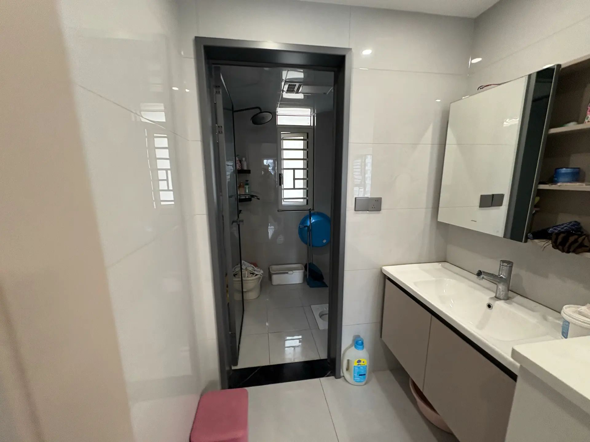 城南，蓝天花园，小高层，1梯1梯，精装三房，好楼层5楼，9成新，证满二