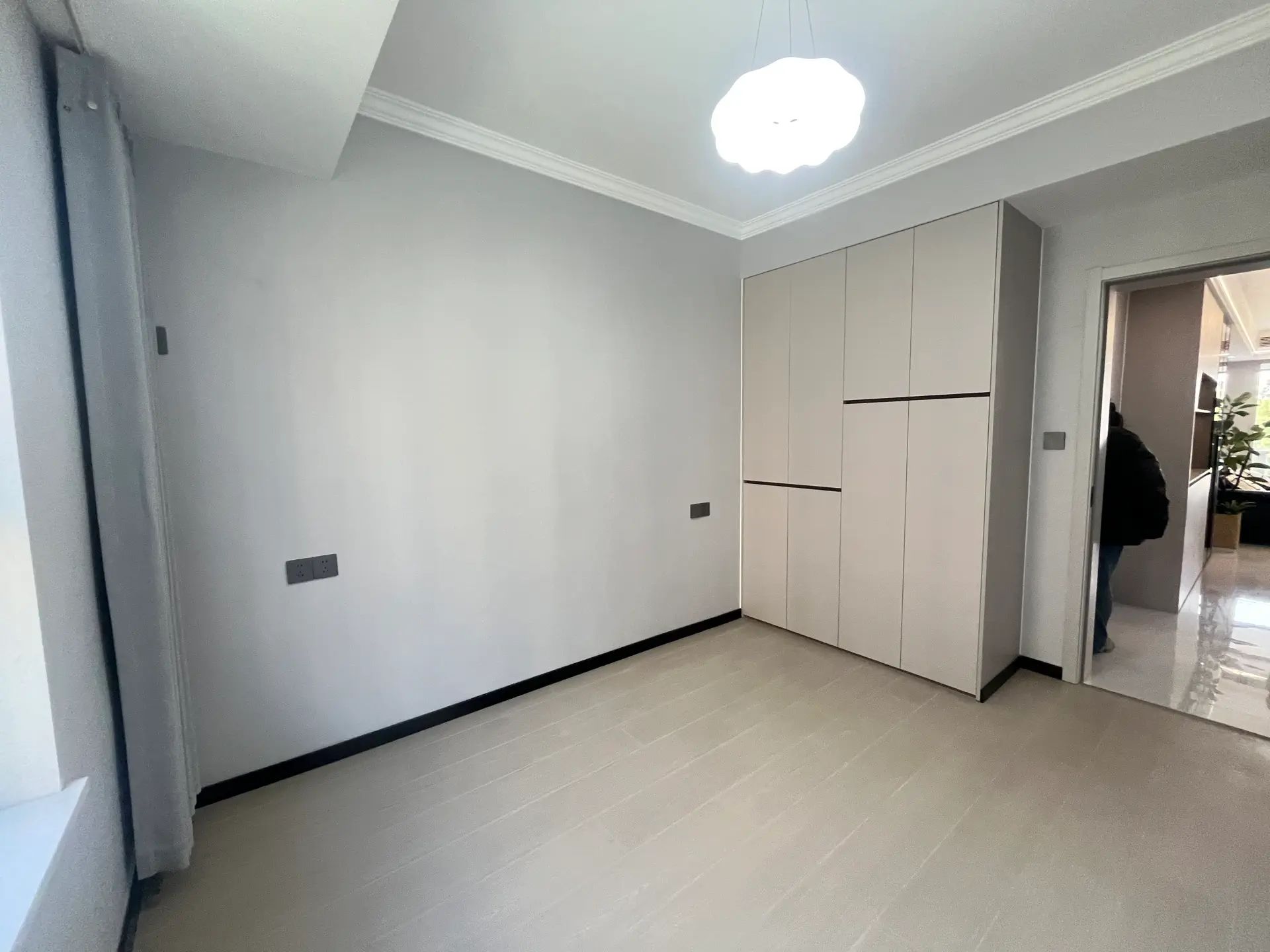 城南，沔阳天泽园，稀缺小高层，边户，证满二，业主诚心出售