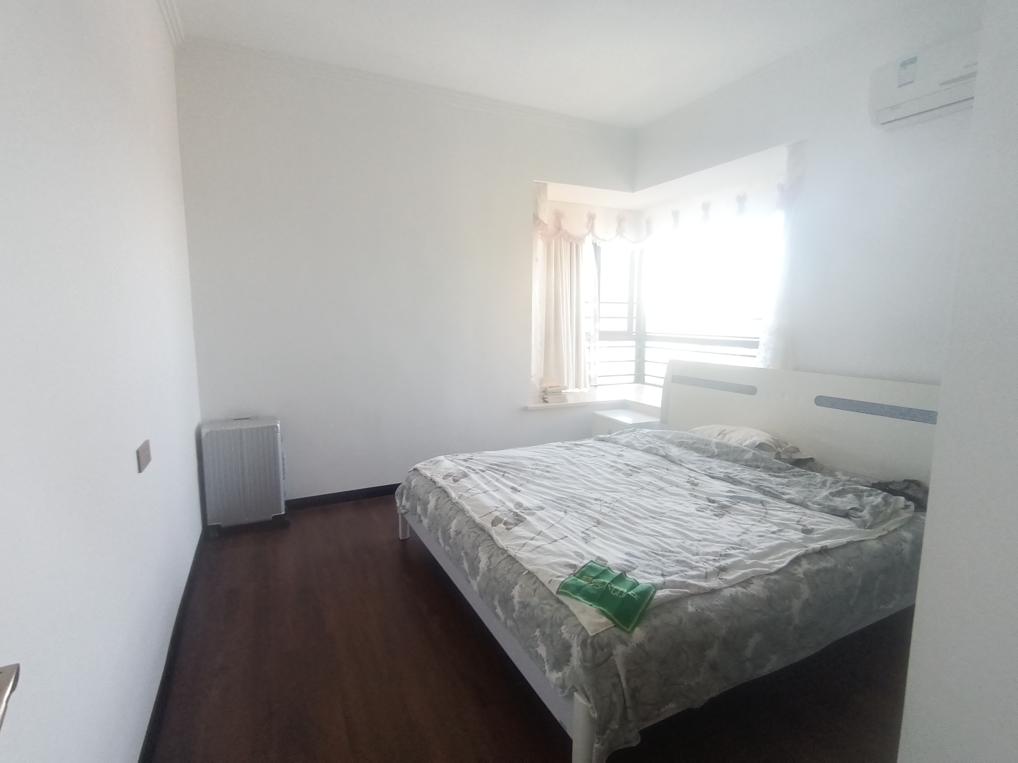 鸣宇尚城精装大三房赠送入户花园南北超大阳台家电家私全送