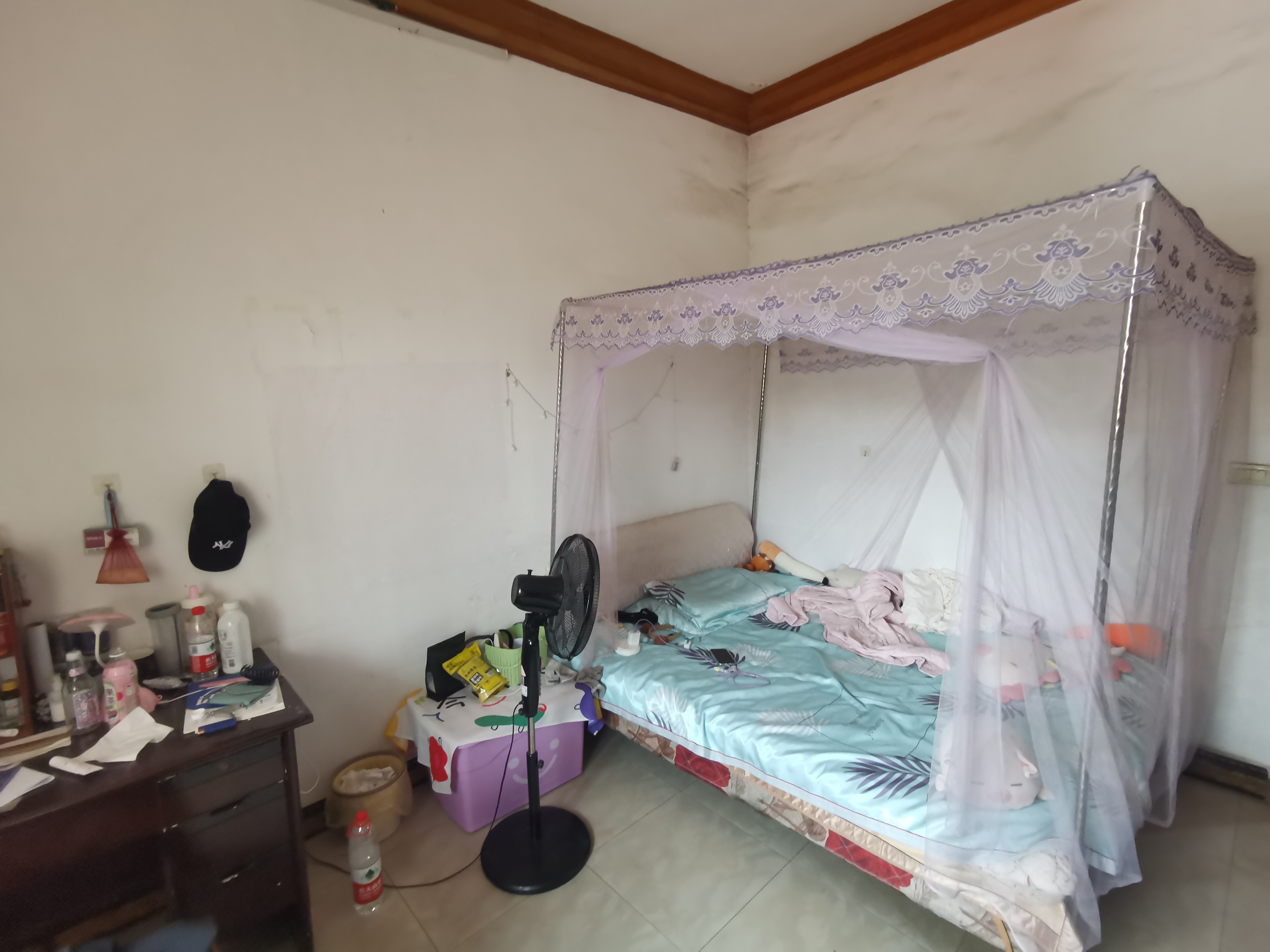 老三中旁单位宿舍适合陪读总价低