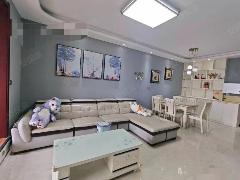 365，亏本急售，元泰三中旁，精装2房2卫，中间楼层11楼，月供2000入住，以租养贷，书包房，