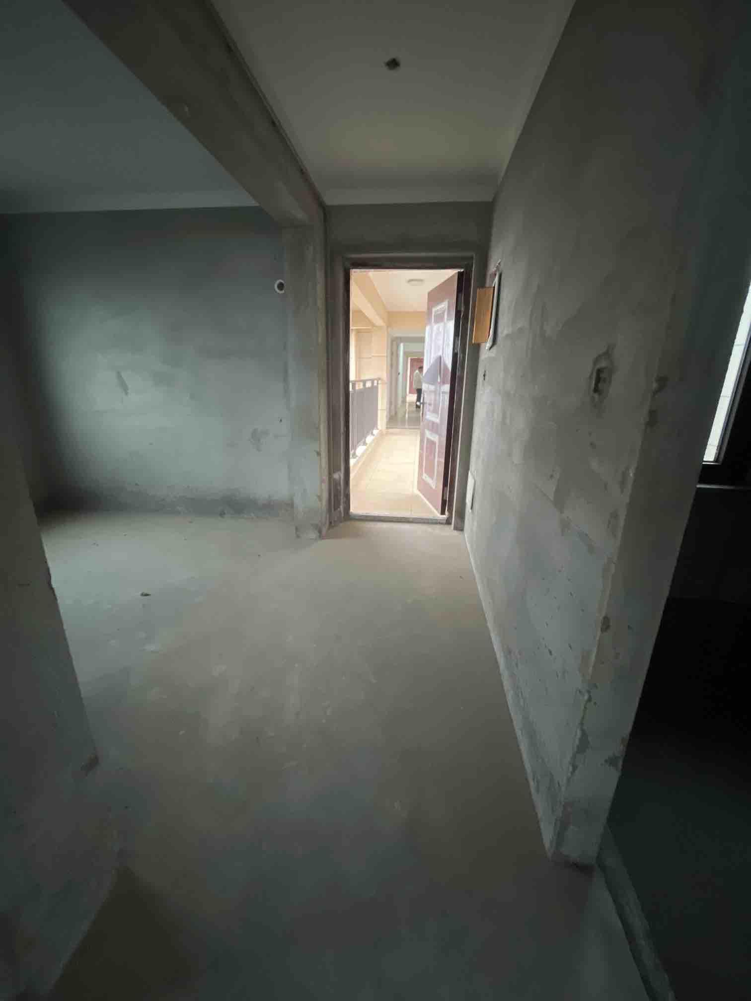 诚心出售，祥生观澜府，江滩公园旁，户型方正，视野超好