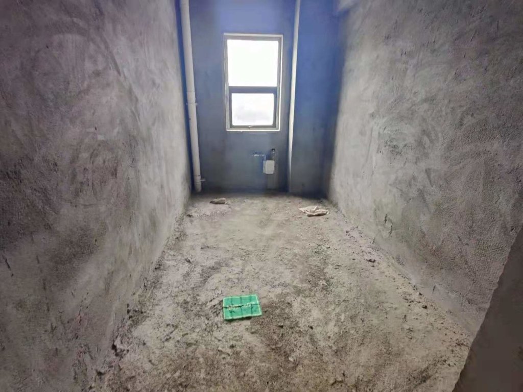 鸣宇尚城康桥丽景毛坯大三房大阳台采光好风景视野很好