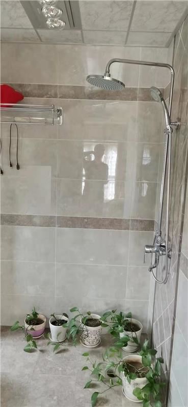 房东急售车站旁时代广场131平大三室采光佳楼层好证满两年