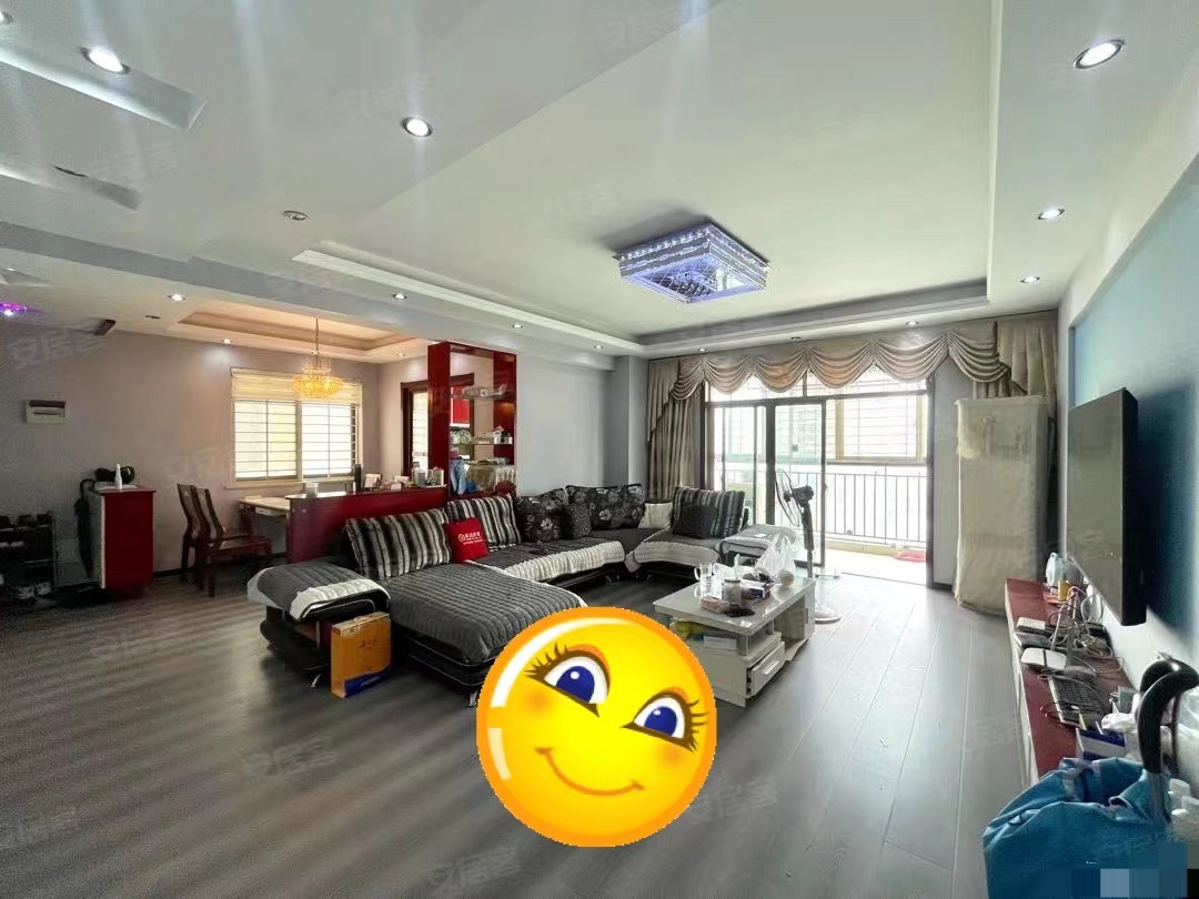 4，捡漏了！！！城南单价4600，精装三房，二中，手付随意给，电梯小高层