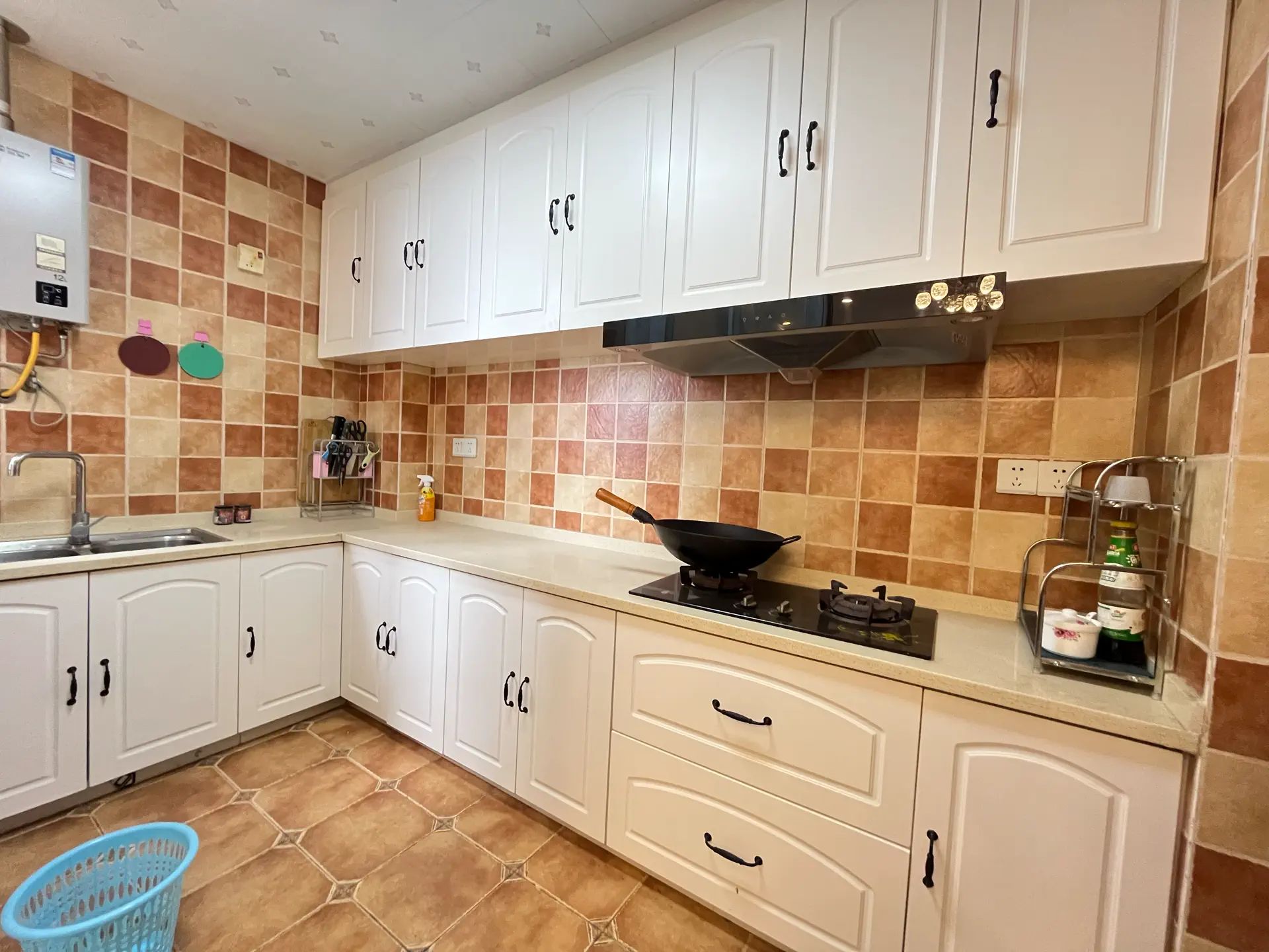 捡漏，城南，森林国际城，精装三房，边户，好楼层，证满二