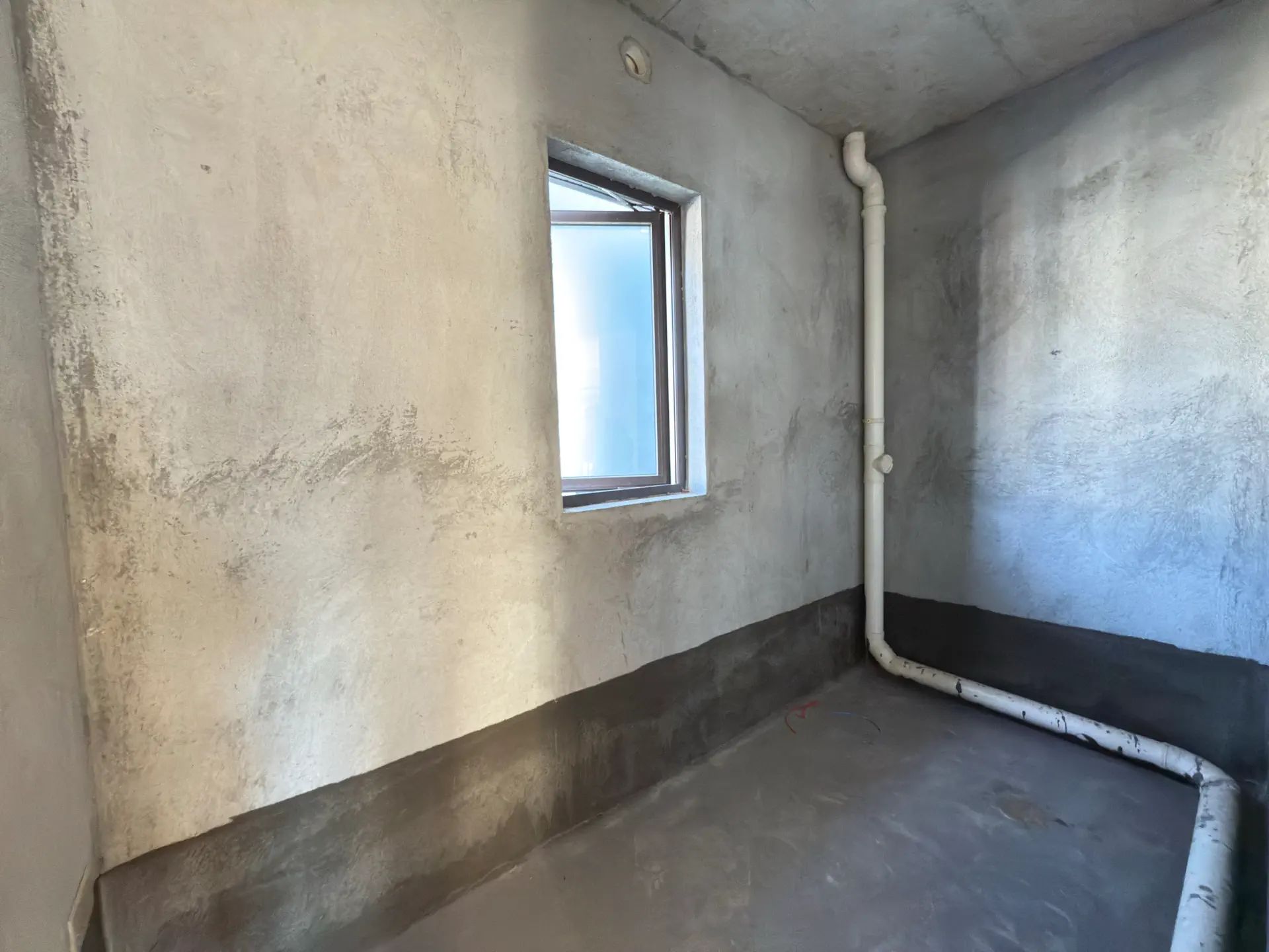 诚心出售。吾悦，叠墅，位置好日照强，业主诚心出售