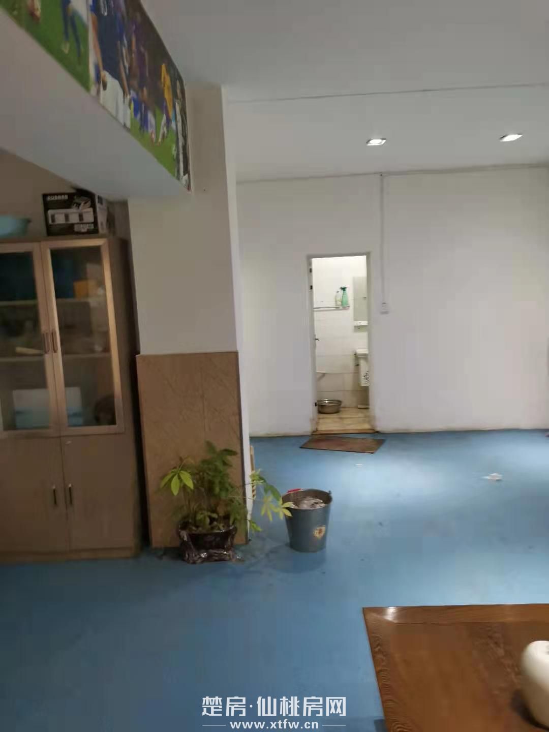 仙桃市一中花园商铺包过户