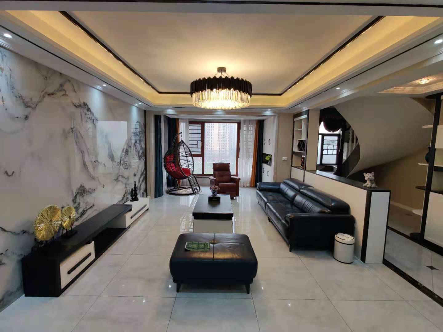 新城一号洋房复式精装修空中大别墅带超大阳台户型 有实力的来