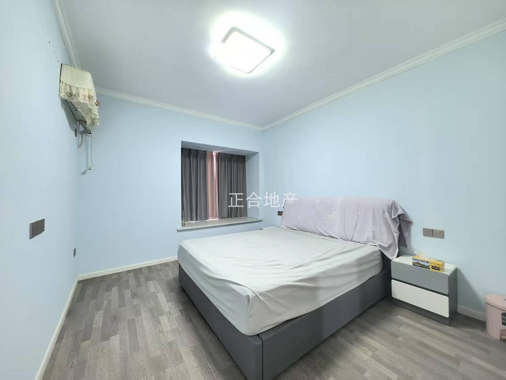 捡漏！城南，南国明珠，精装4房，中间好楼层，9成新，单价5100，双阳台，证满二