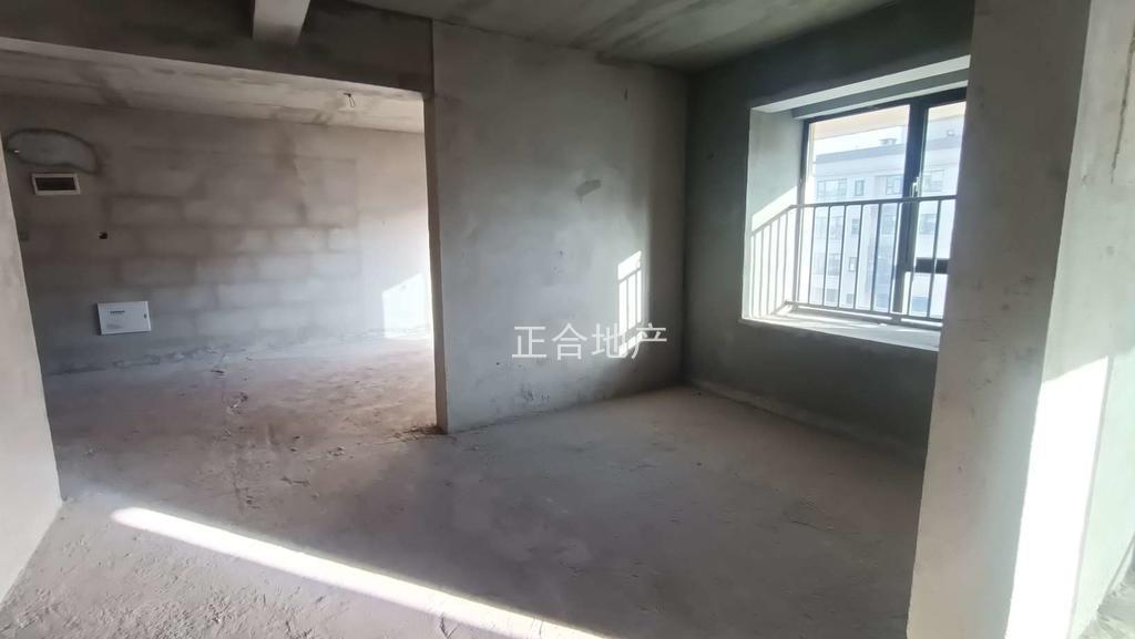 车位白宋！！城南富·人区！电梯高层