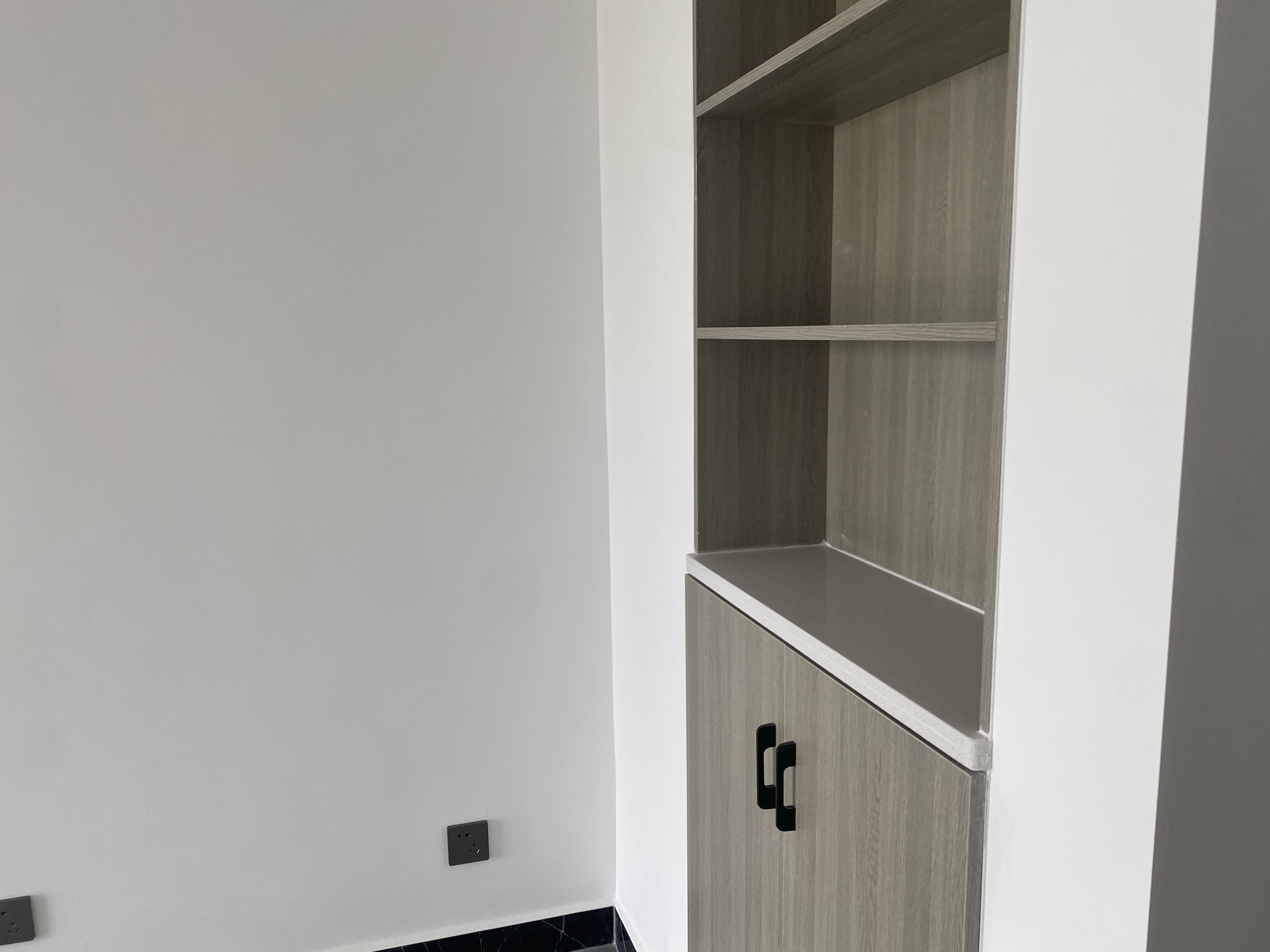 职院旁边的沔阳天泽园，全新精装两居室出租，一天未住，快点来看看吧