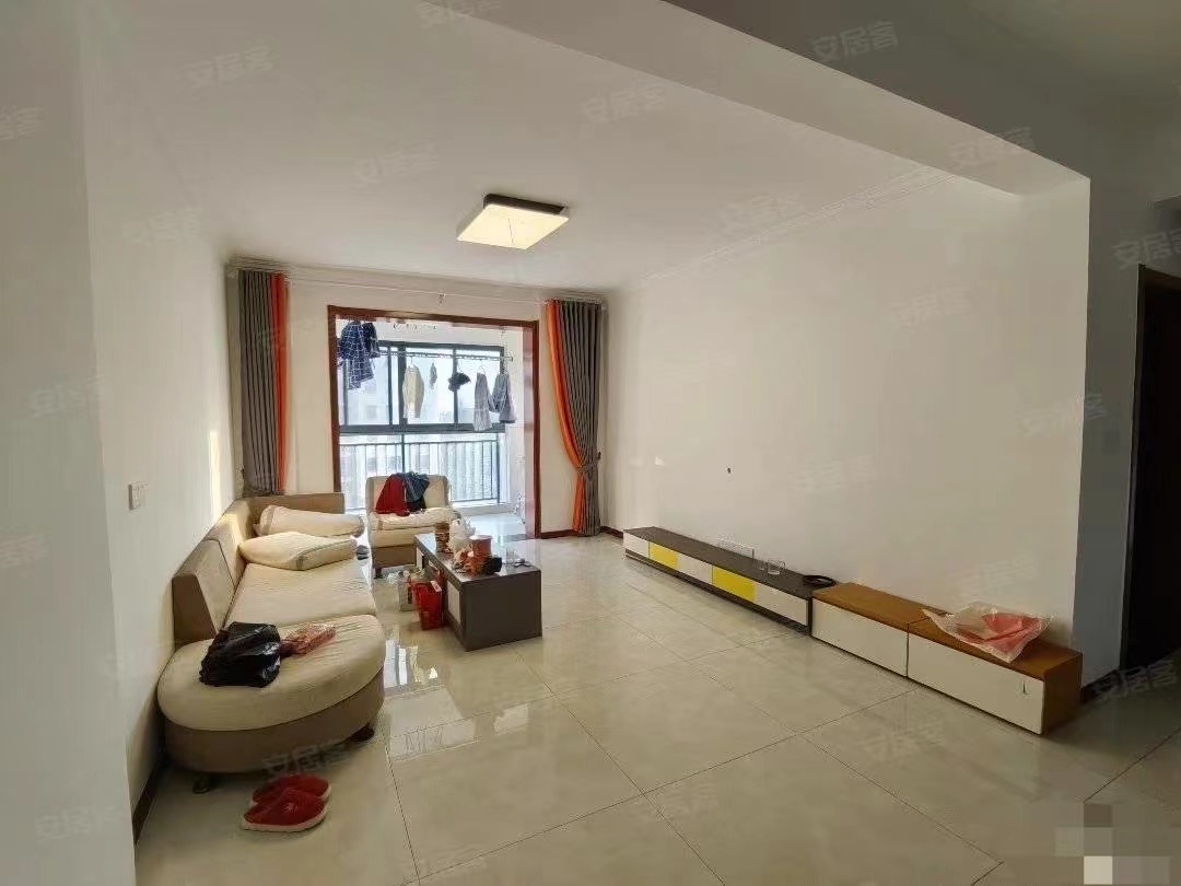 44，房东降价出售！​城西江滩公园旁，电梯好楼层，老证，过户费低，户型方正，采光好