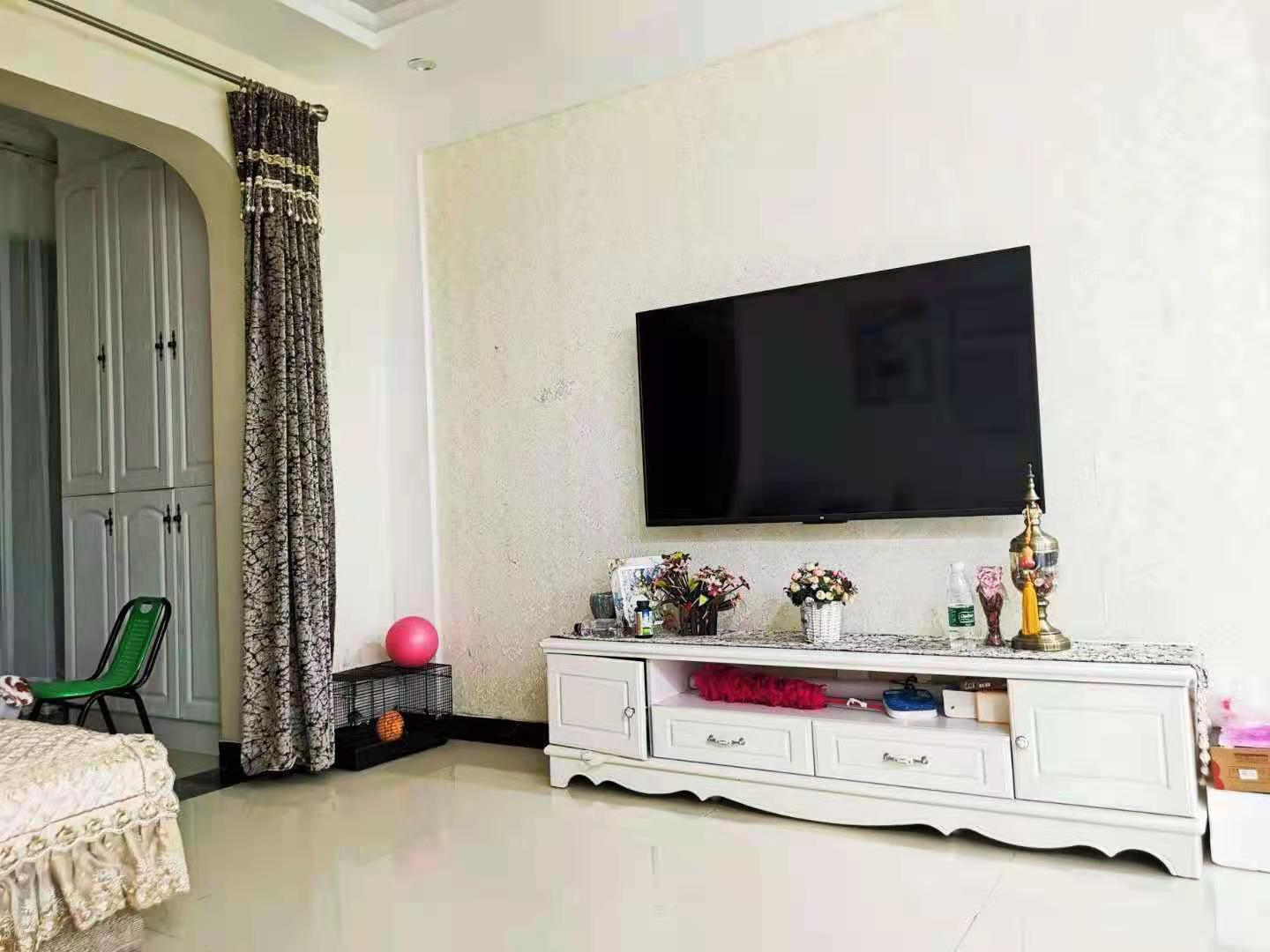 福星城婚装全明户2室2厅1卫1阳台,格局工整合理超高的