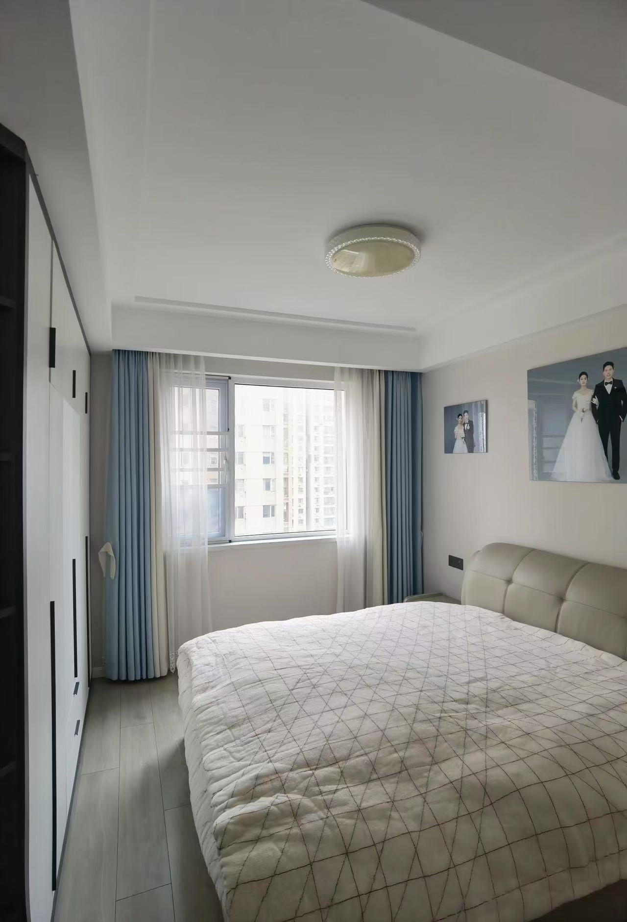 捡漏，城西，锦绣江山，精装三房，中间楼层，装修成色新，证满二