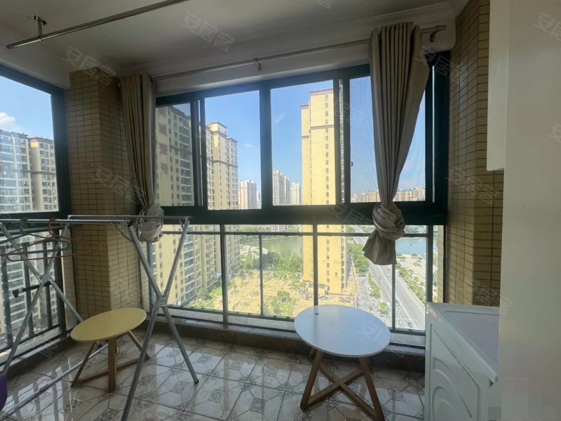 捡漏，城南，新城壹号，电梯小高层，精装2居室，诚心出售