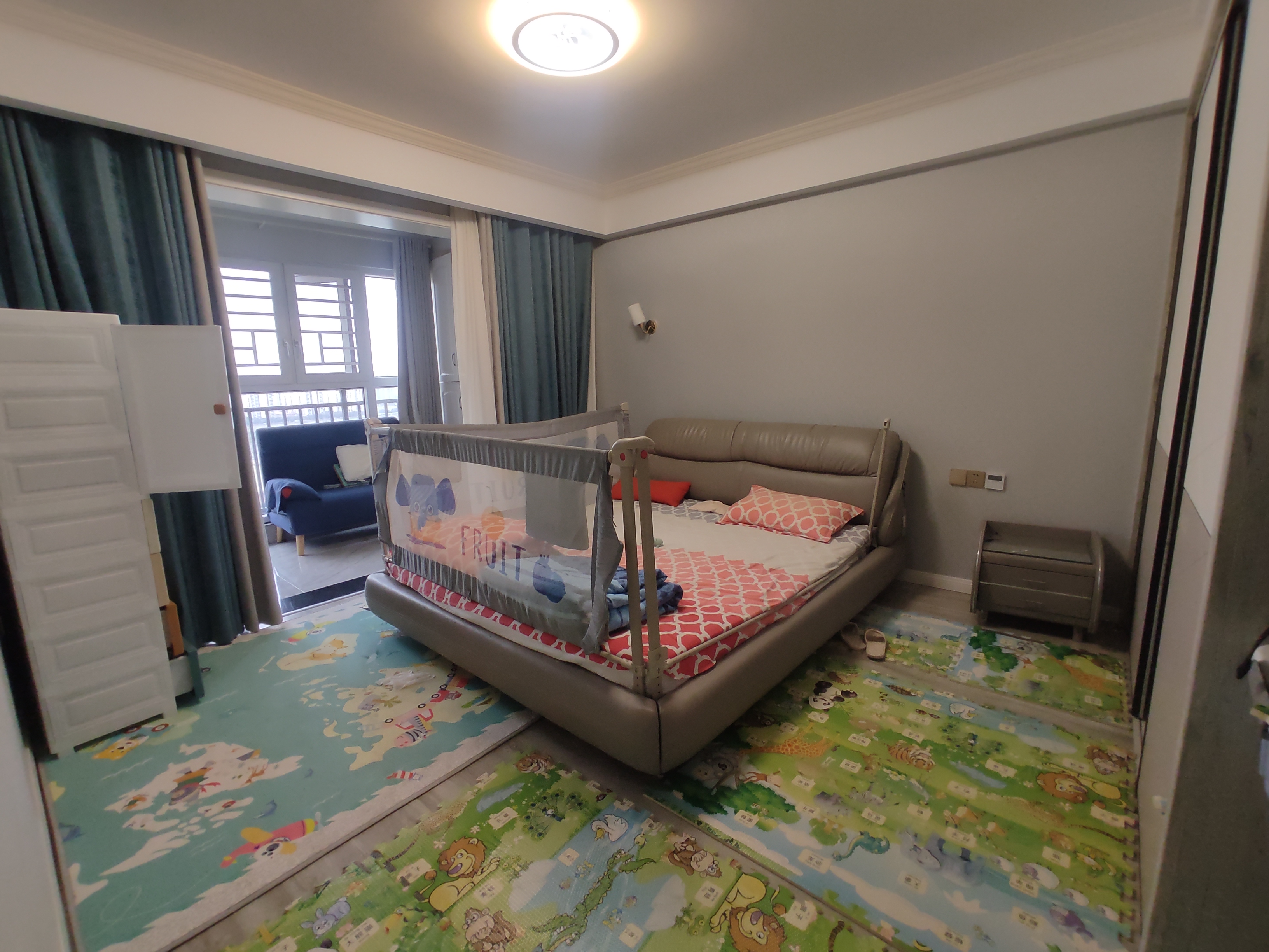 领秀城精装大三房带车位一起卖小区环境好看房方便