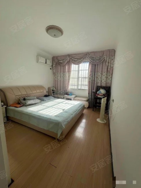 捡漏，商城附近，步梯2楼，精装3室2厅2卫，实验晓学，三中，