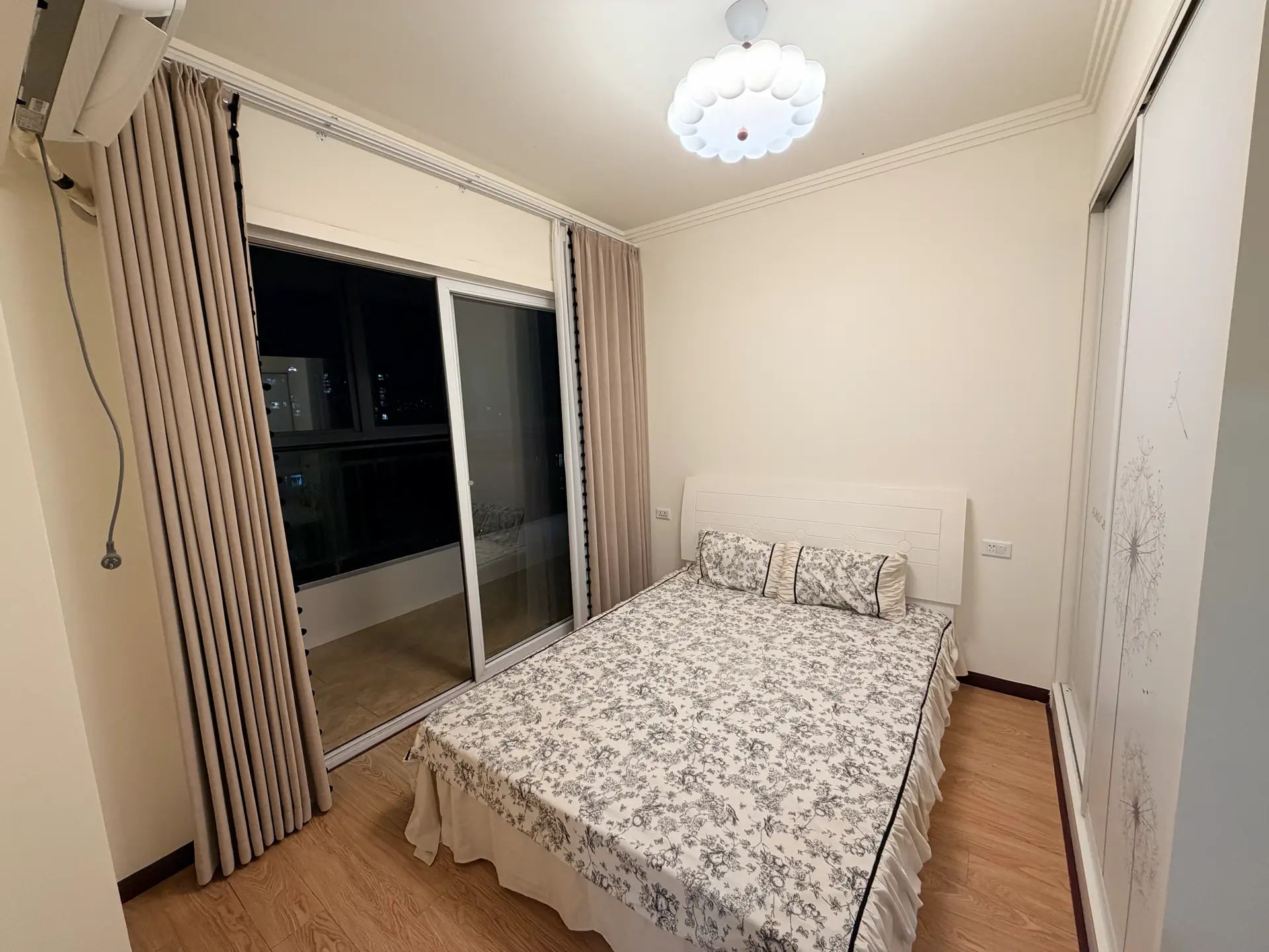 捡漏，亏本出售，和合国际，精装三房两卫，好楼层，证满二