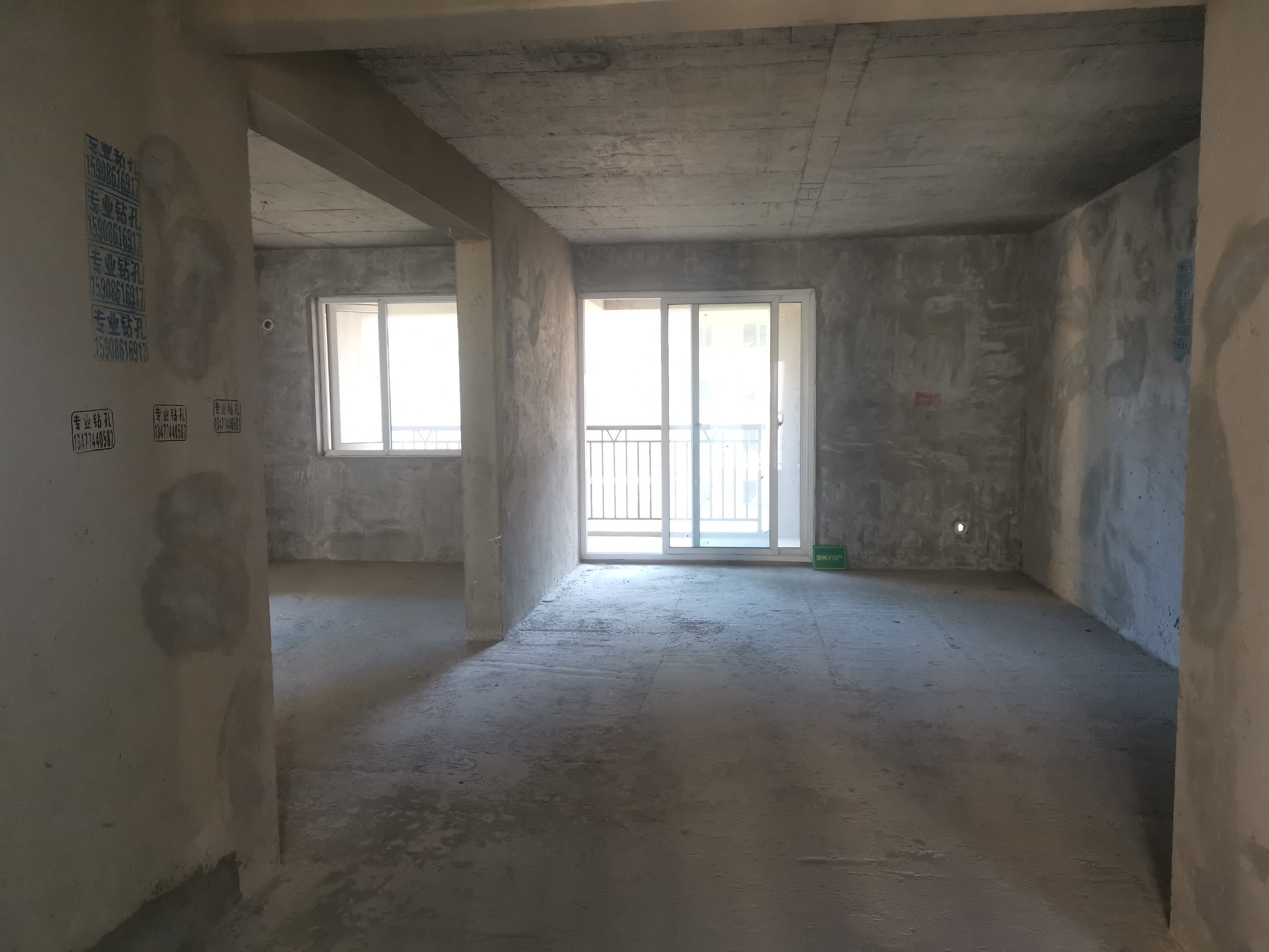 锦绣江山三期边户大三房 双阳台  产证在手 中高好楼层