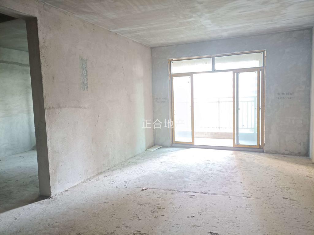 捡漏，城南，领秀城，单价5445，带车位，中间楼层，证满二，急售