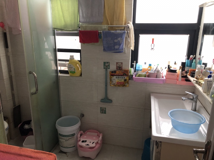 元泰未来城89平精装修娃读书方便的很