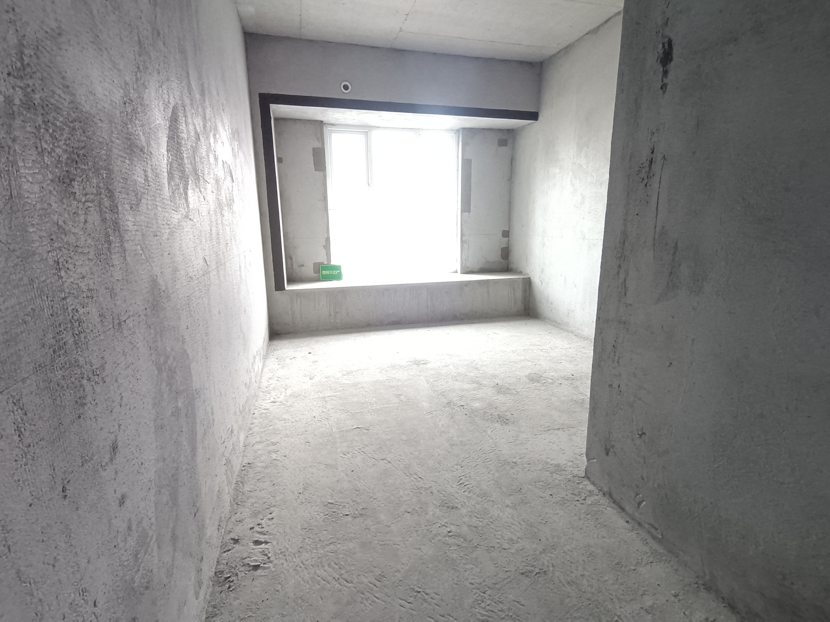 碧桂园电梯大平层五室两厅三卫南北通透双阳台带车位一起卖证件在手