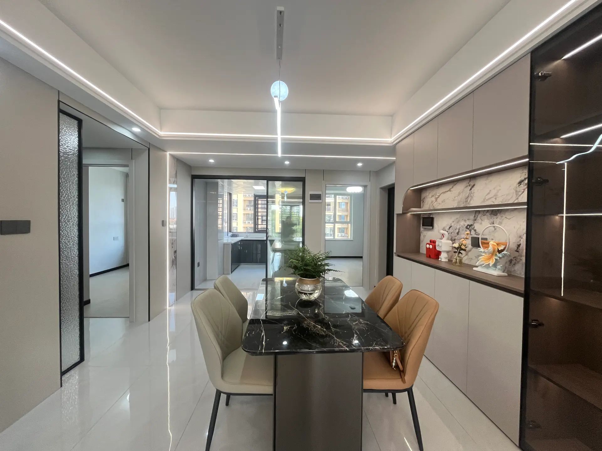 城南，沔阳天泽园，稀缺小高层，边户，证满二，业主诚心出售