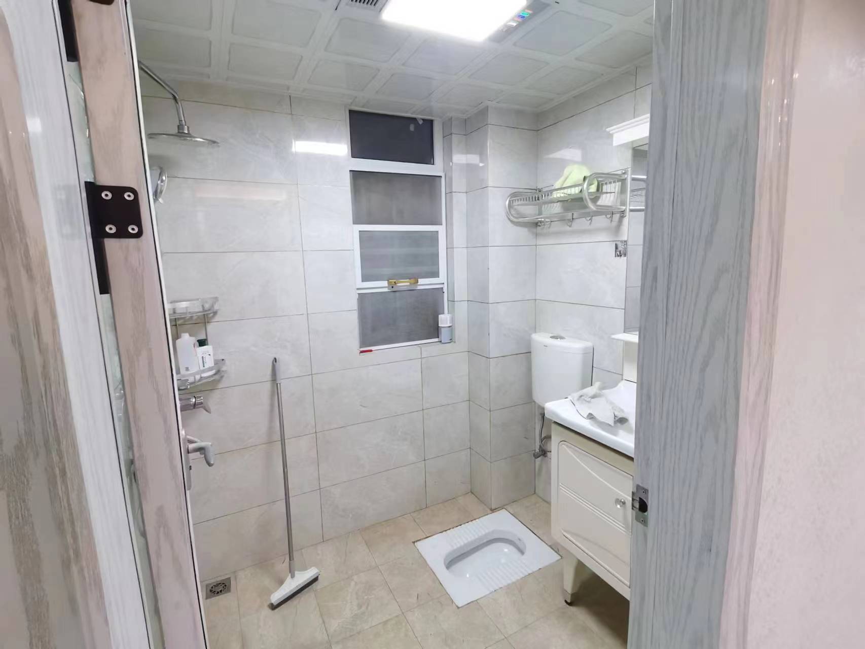 沔阳公馆精装复式楼买一送一.证件满二.看房方便出行方便业主诚意卖