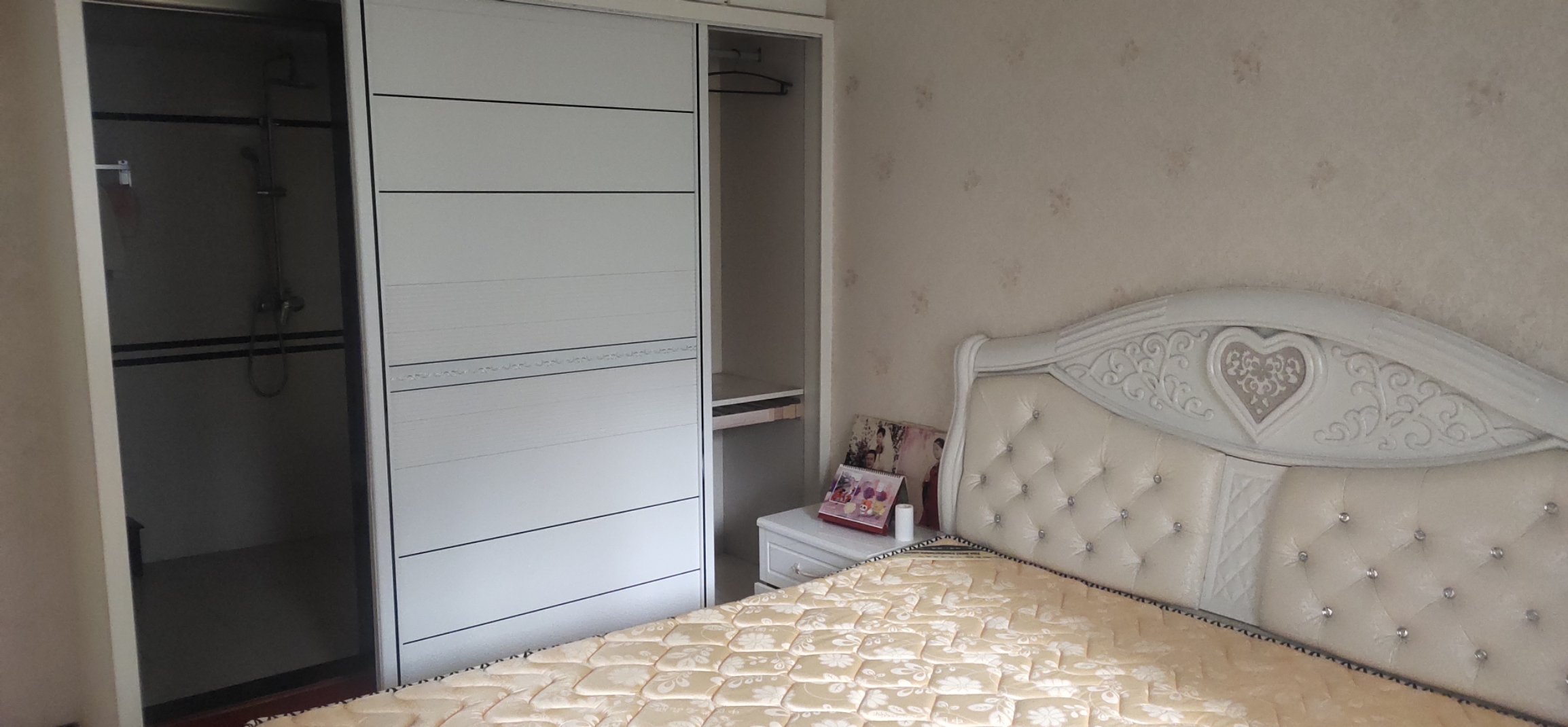 锦绣江山中间好楼层118平精装修3房2卫只要81万满五 钥匙在手