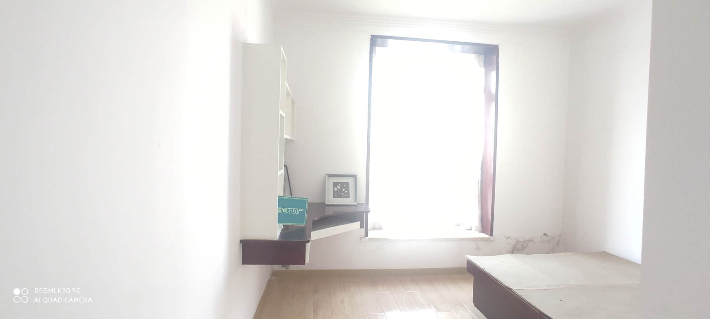 水岸人家优质江景房精装大三房成色新家电家私全送税费低哟欢迎来电