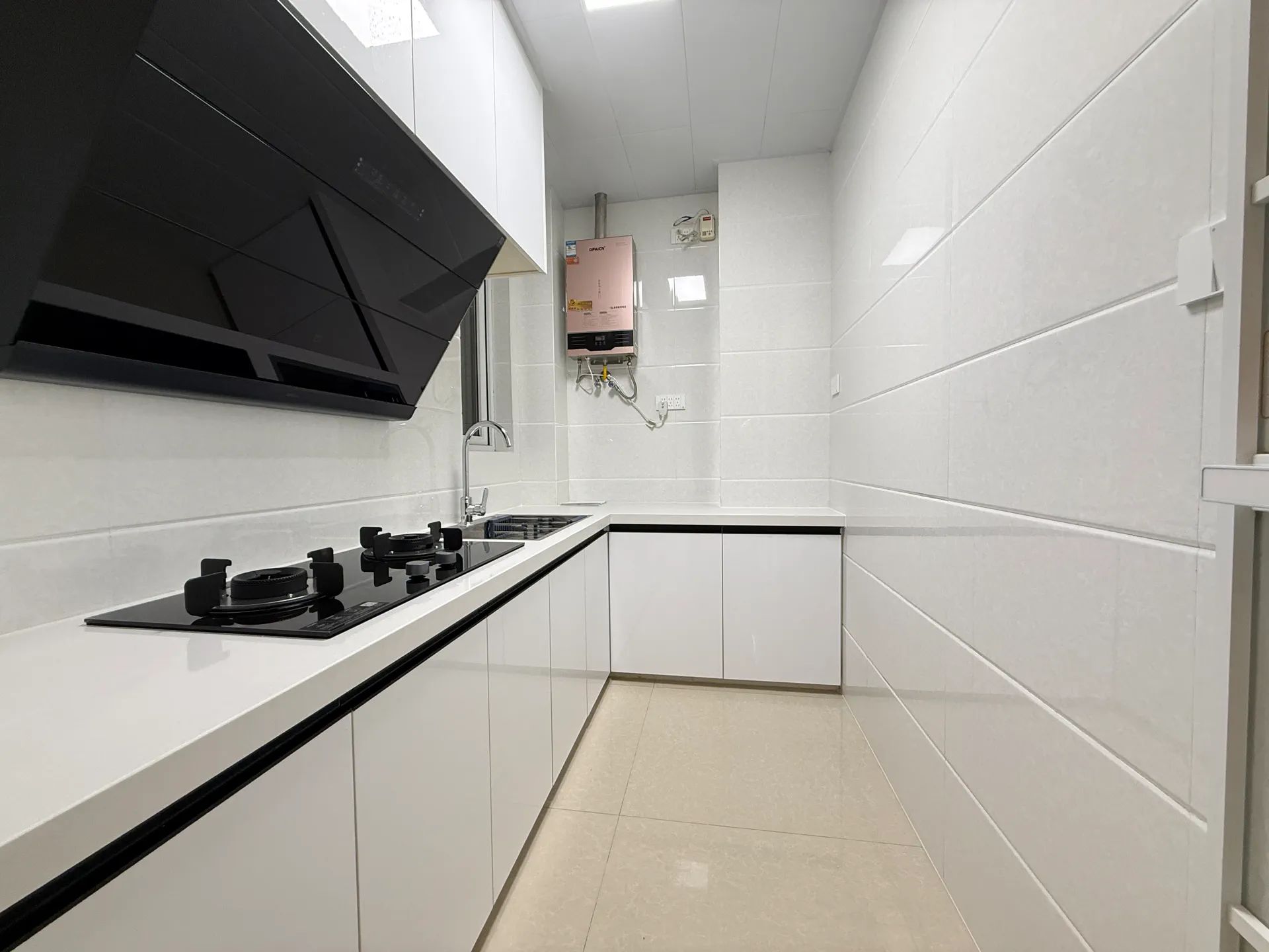 降价了，和合国际四期，电梯好楼层，法式简约风，业主包满二，