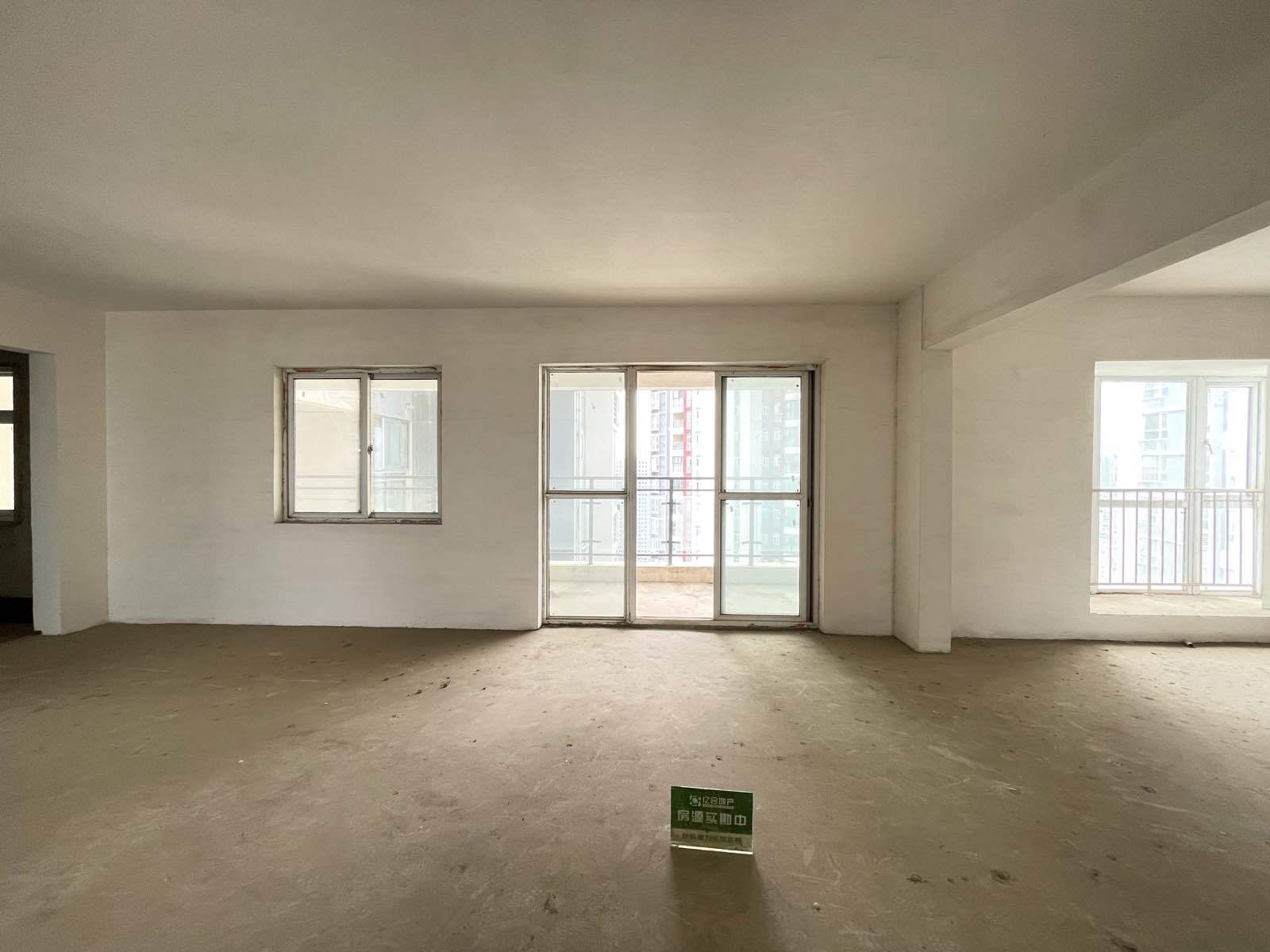 捡漏，亏本降价了，福星城，毛坯三房，，单价3400，好楼层，证满二