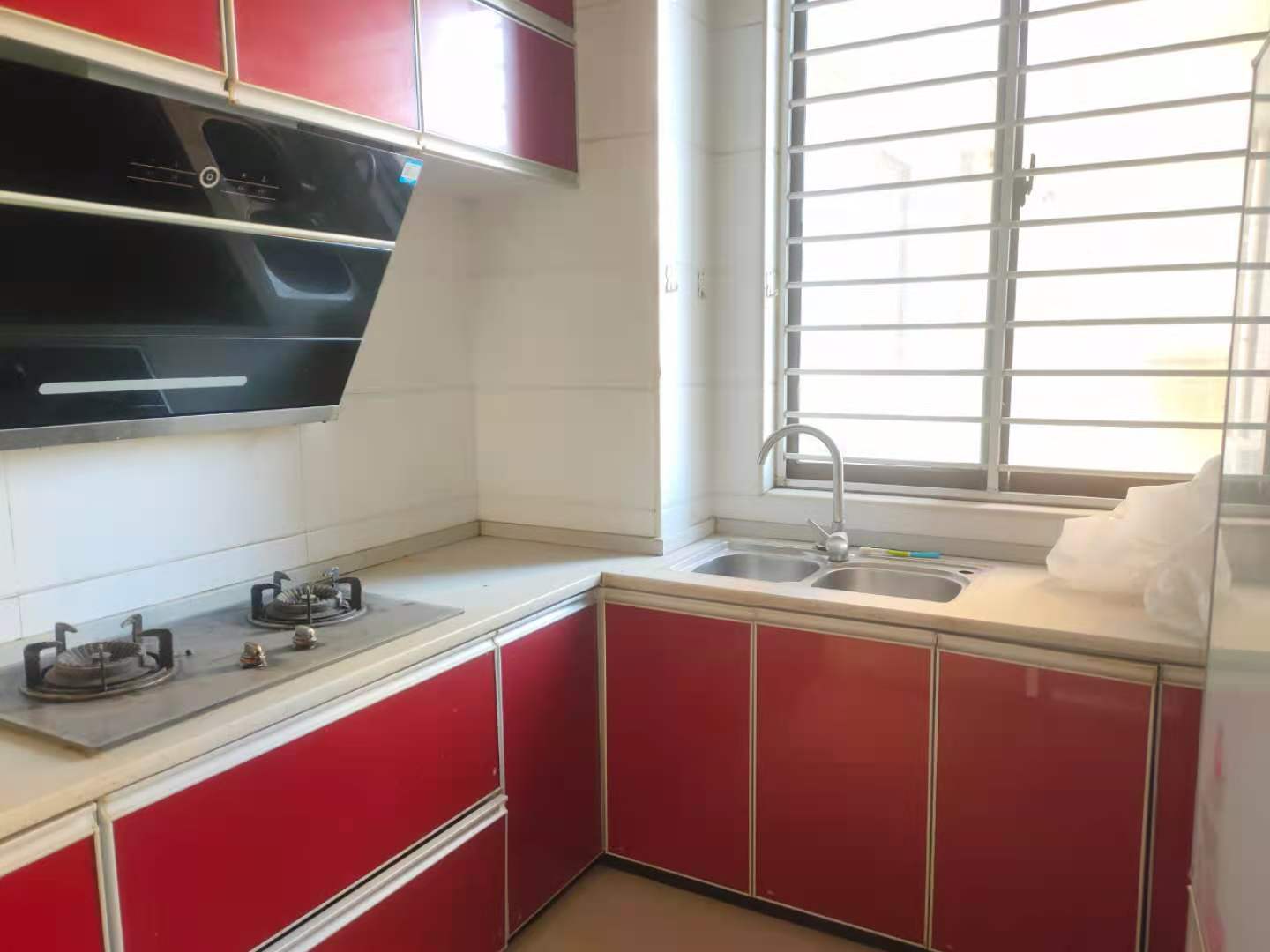 城南金城花园精装小三房全朝南户型好楼层好满五