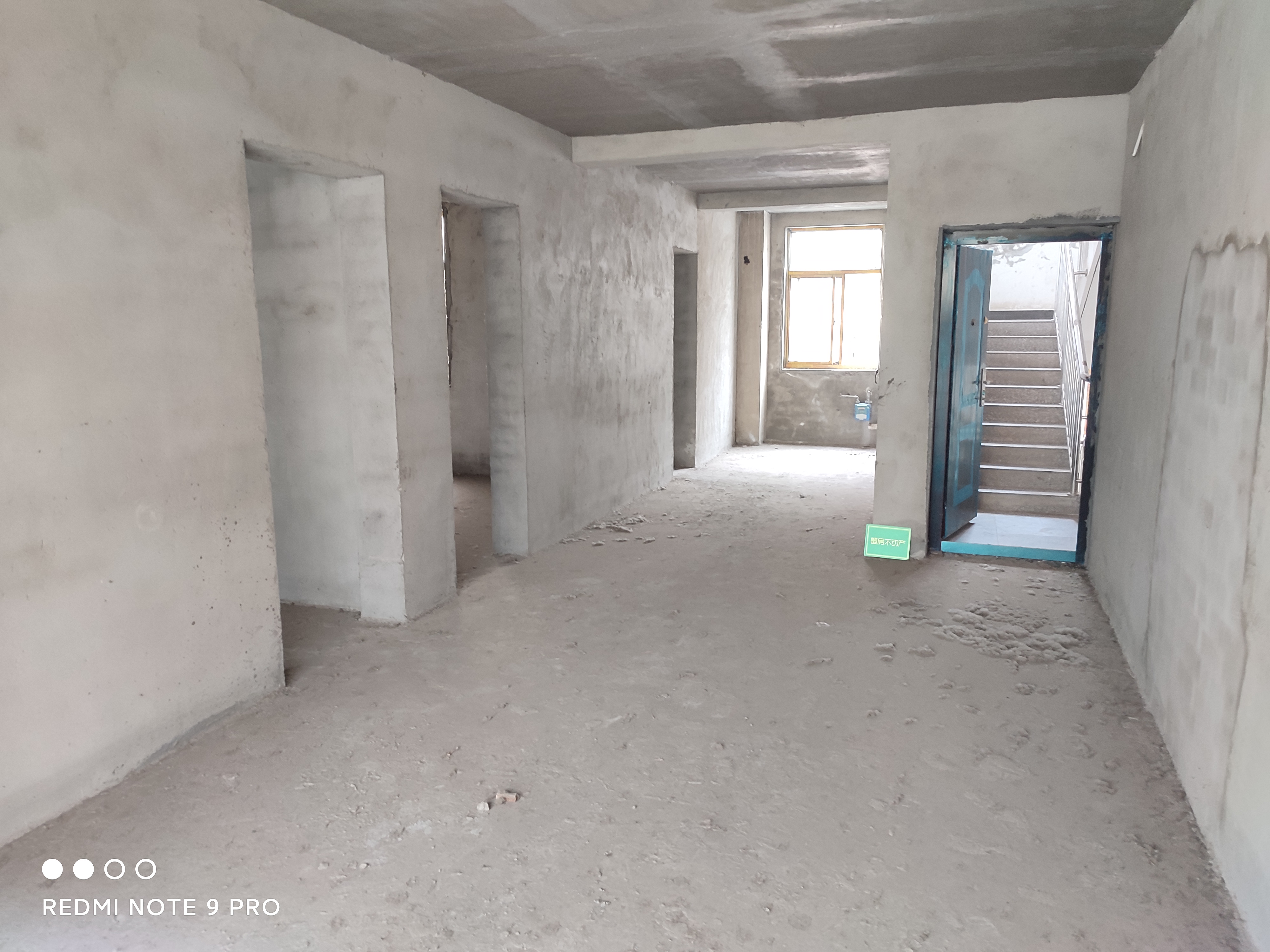 襄河旁临江雅苑毛坯两房南北通透户型小区绿化环境好宜居价格便宜