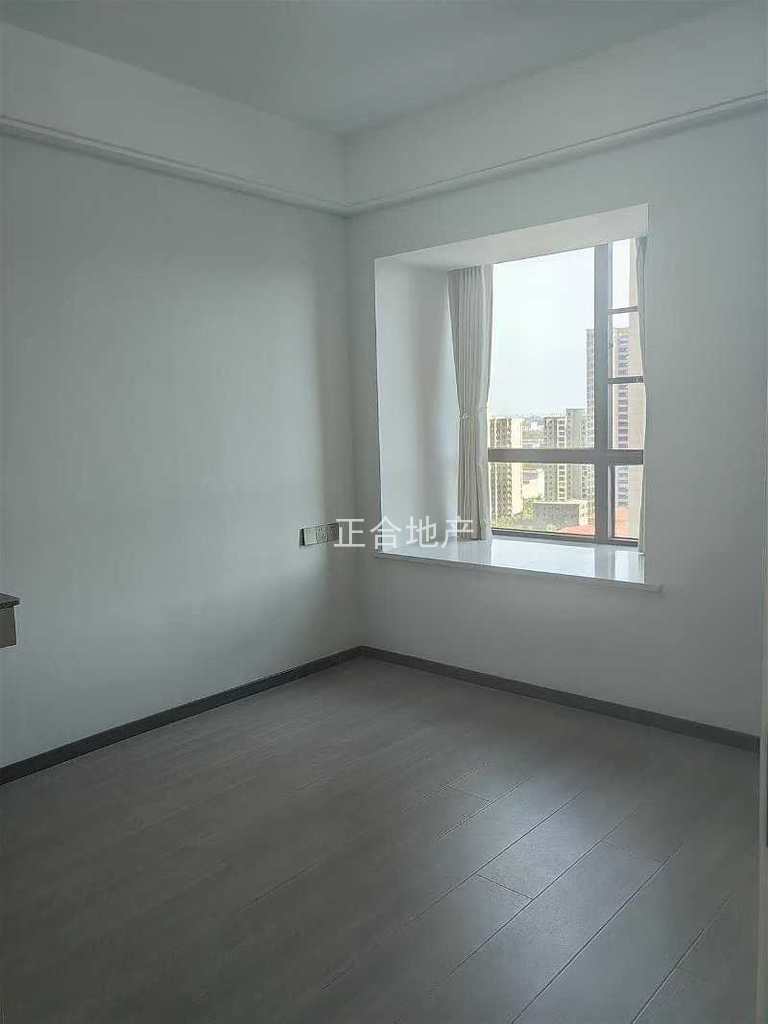 赞版子！森林国际书包房！业主就结了个婚！