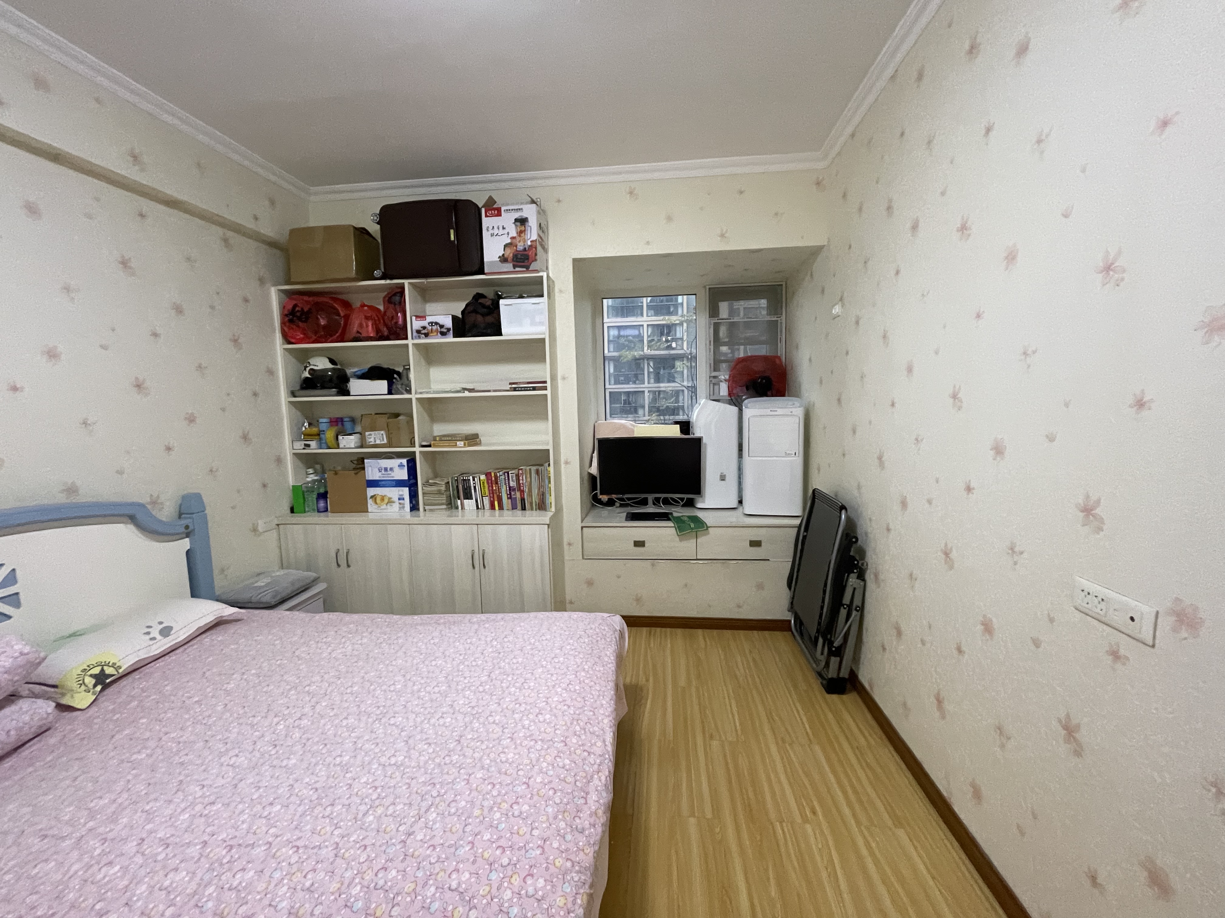 森林国际.精装三房.双卫生间.拎包入住.看房方便.小区环境好