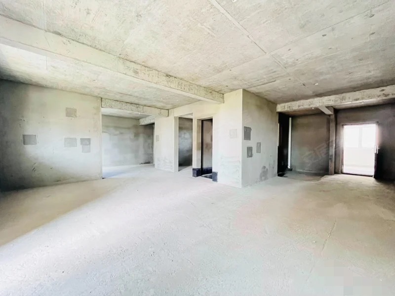 急售，城南新小区，电梯小高层，3400单价，毛坯三房，捡漏