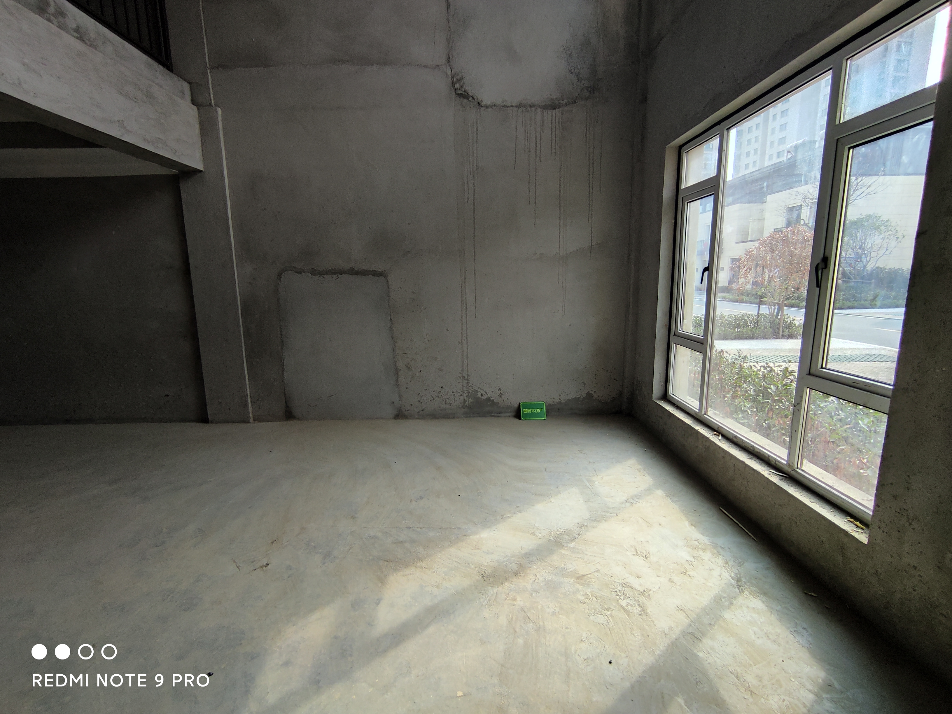 祥生观棠府连排别墅静谧舒适的环境带超大花园业主诚心保本卖为您的品质生活保驾护航