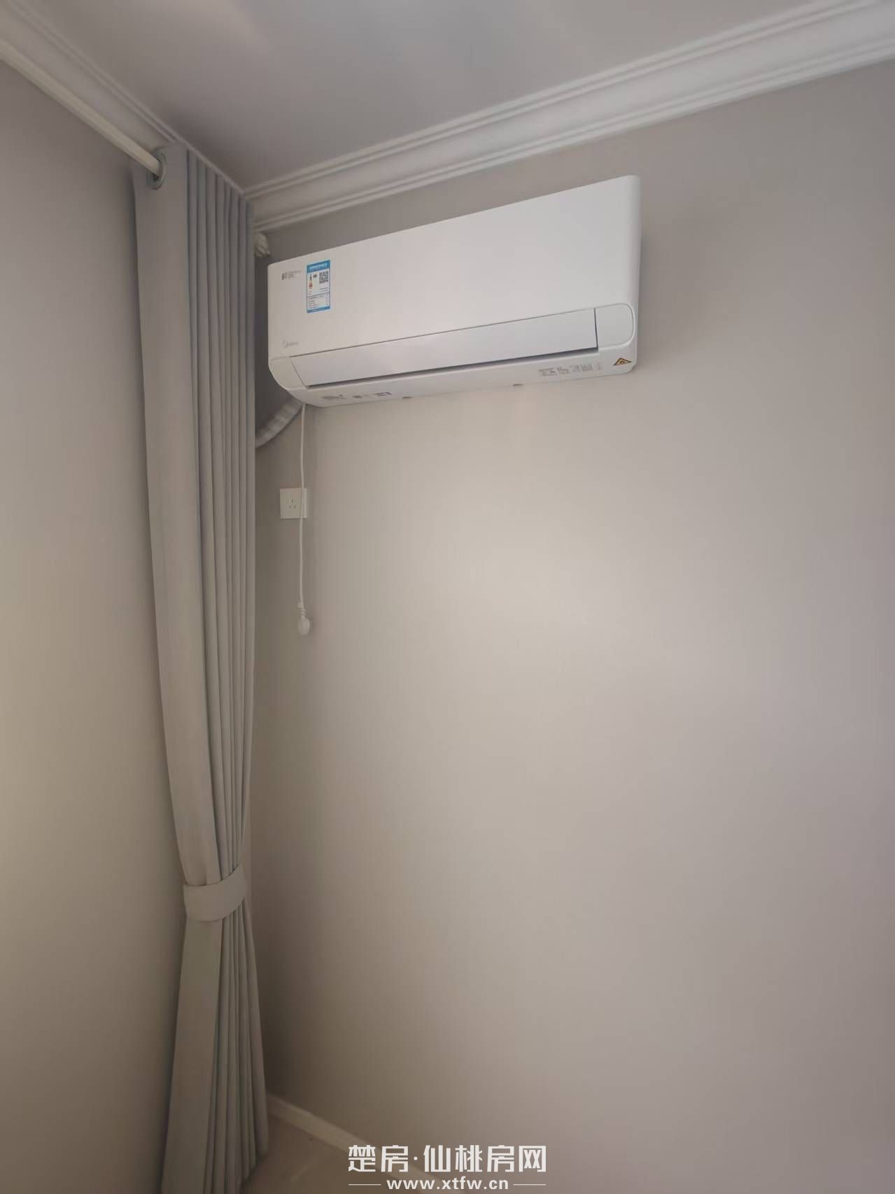 仙桃中学、富迪三友生活广场附近50米、汉江学生公寓