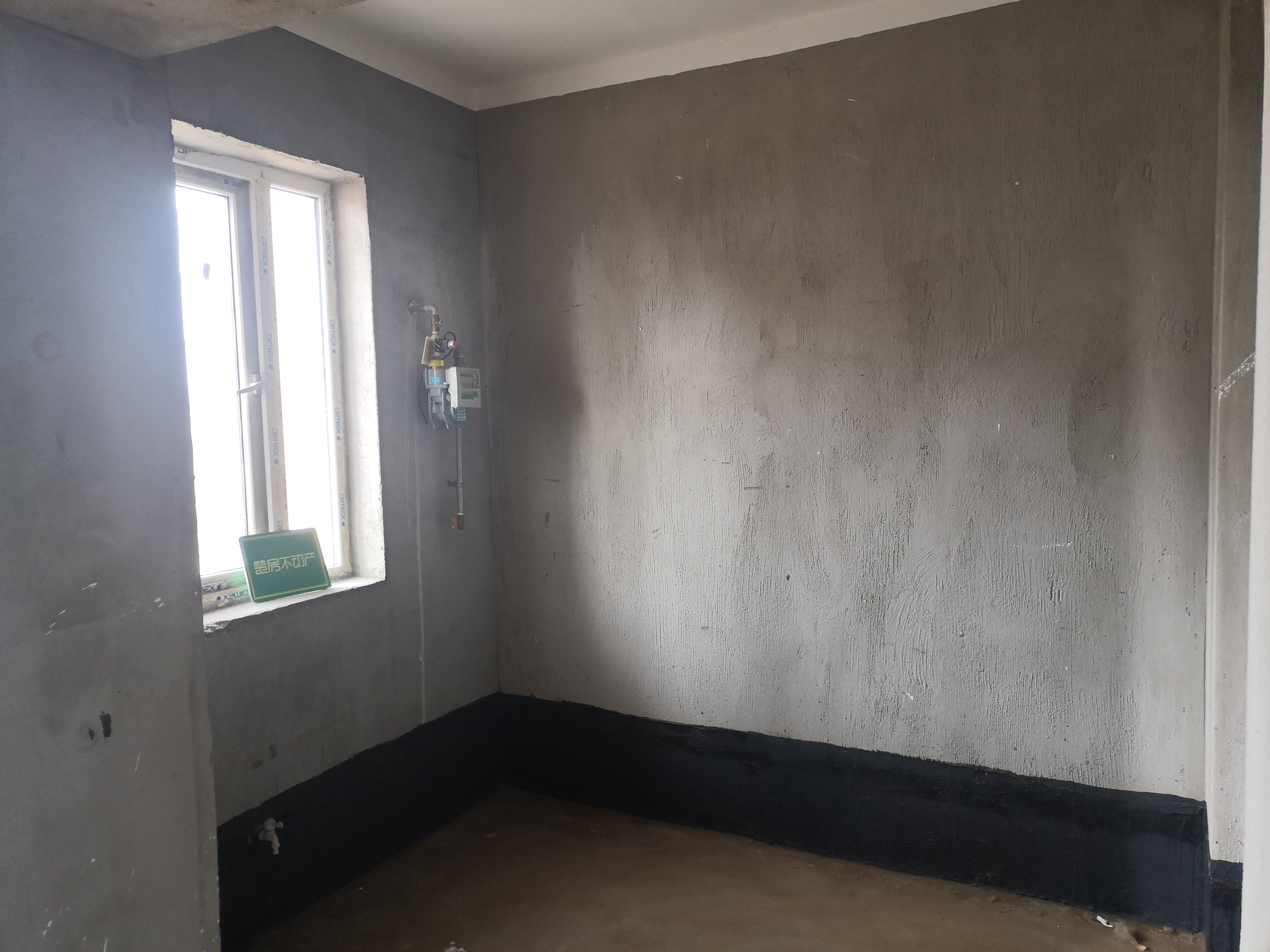 森林国际中间楼层四房两厅两卫采光佳