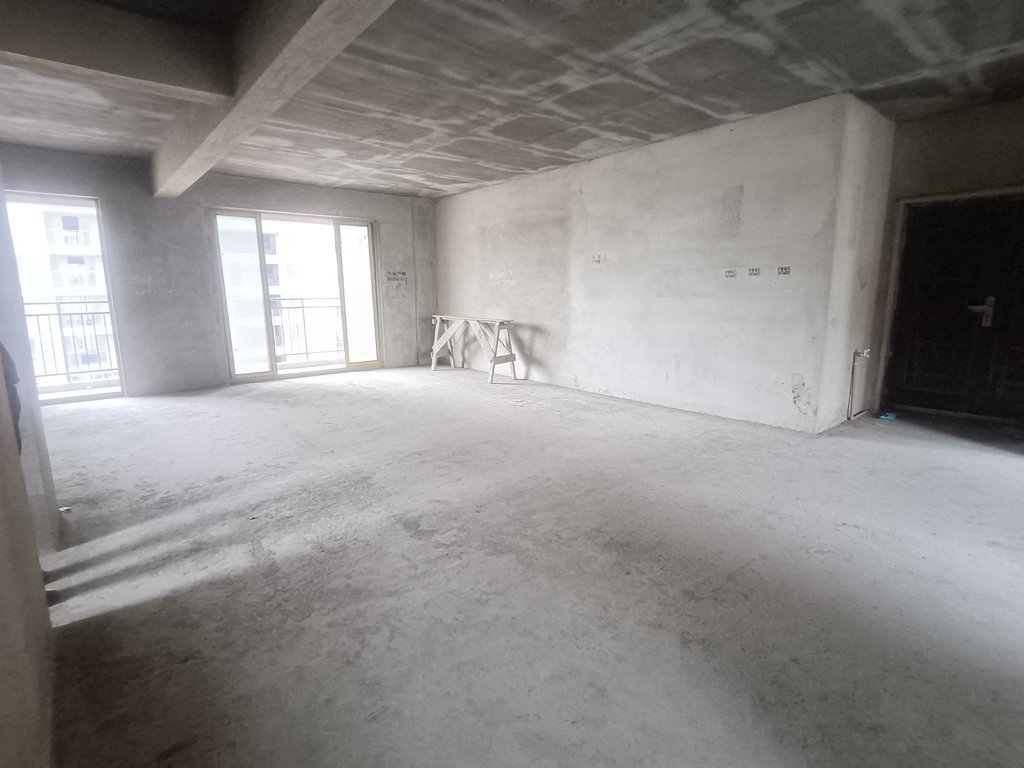 元泰未来城C区毛坯可贷款付3层采光好无遮挡看房方便