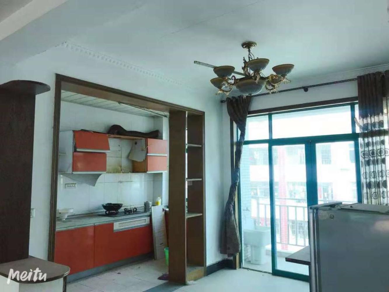 青青家园一期大平层楼顶好养花有钥匙 看房